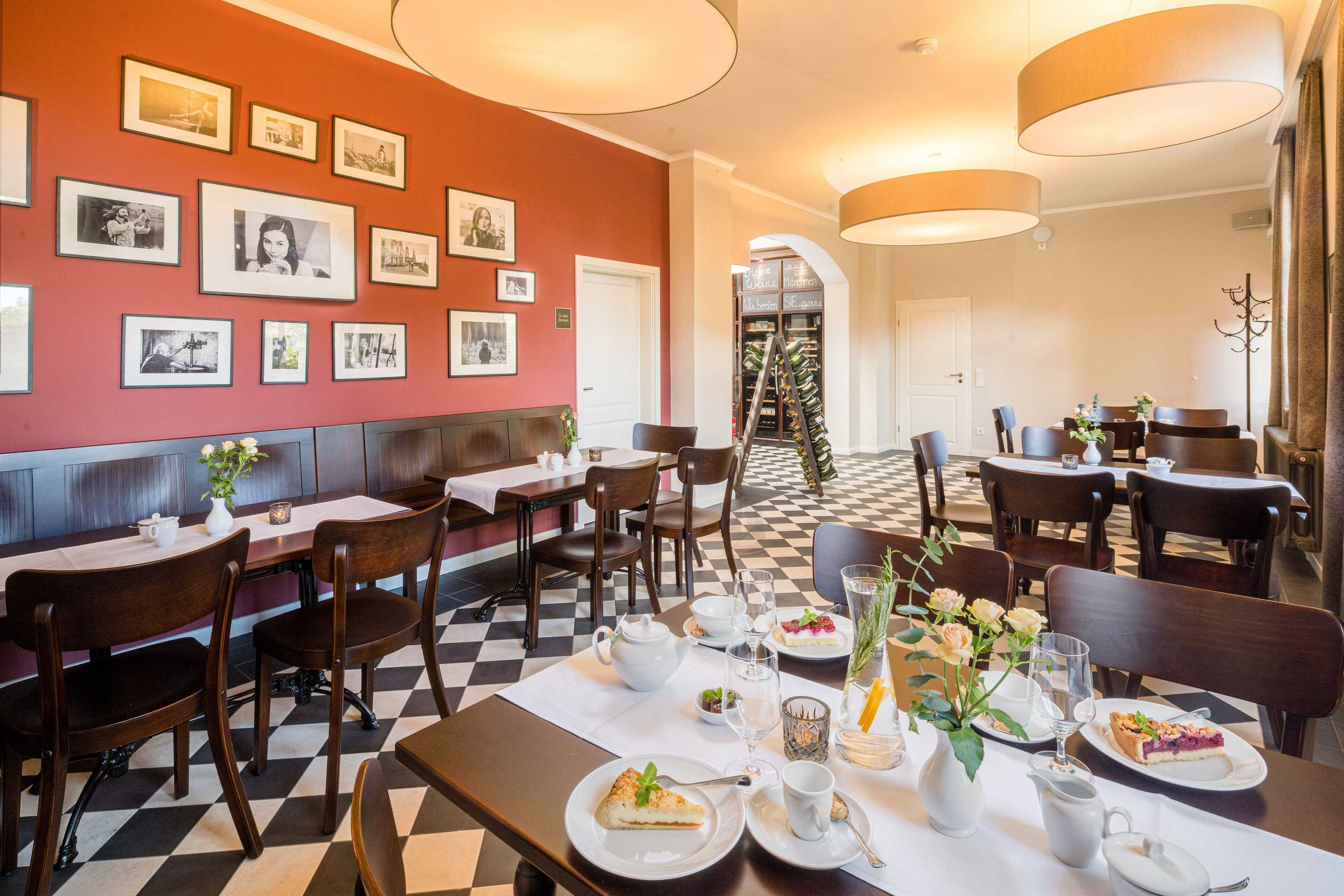 Gift card for Logis Hotel Quartier 5 Gift card for Logis Hotel Quartier 5
