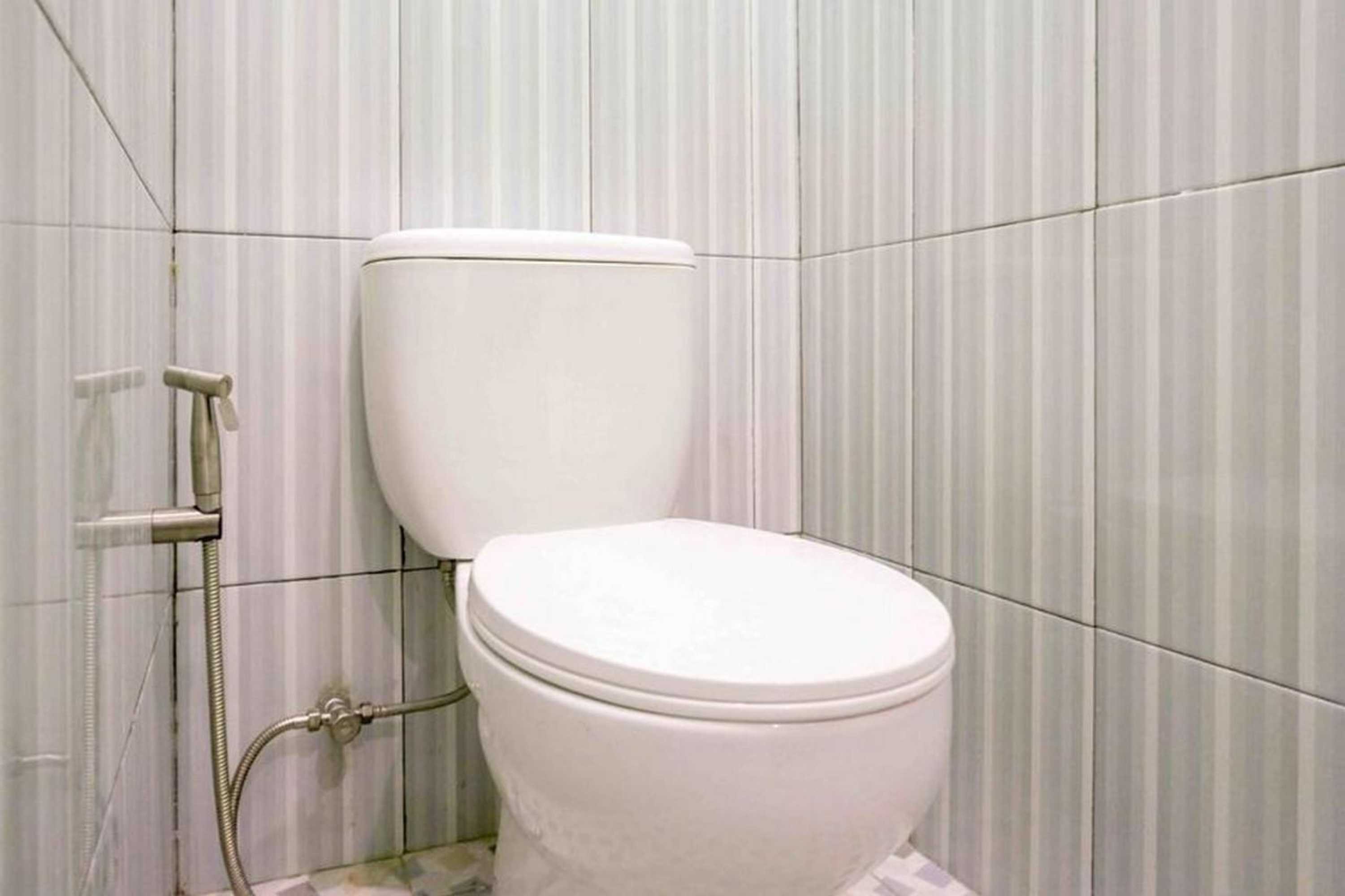 Gift card for Griya Zukarnaen Syariah Mitra Reddoorz Gift card for Griya Zukarnaen Syariah Mitra Reddoorz