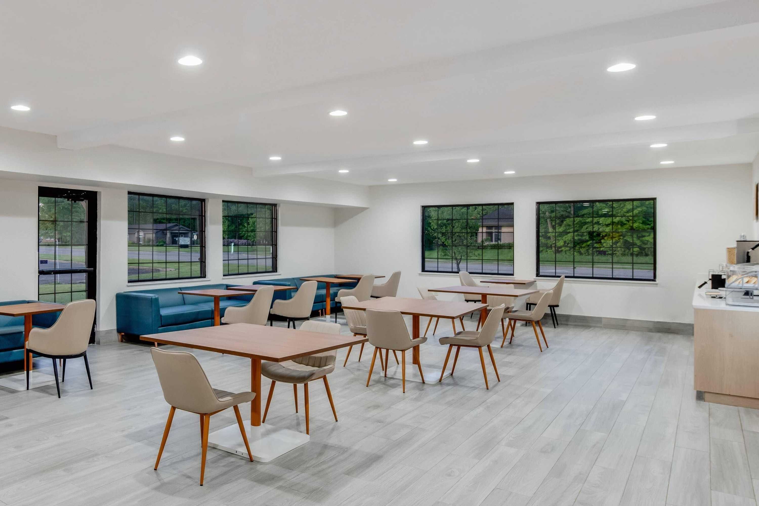 Gift card for Comfort Inn & Suites Weston - Wausau