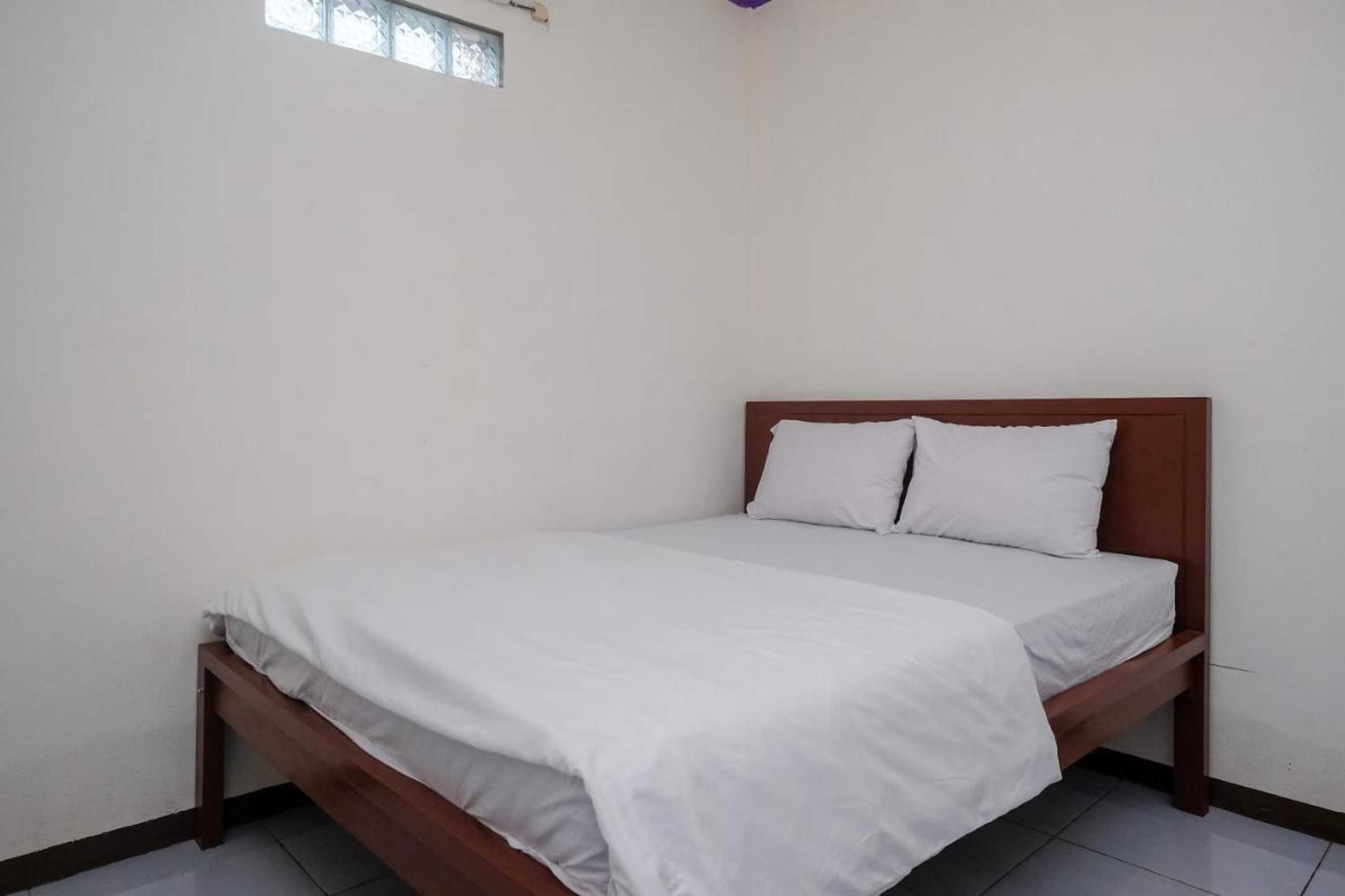 Gift card for Urbanview Syariah Zidney 3 Salatiga by Reddoorz