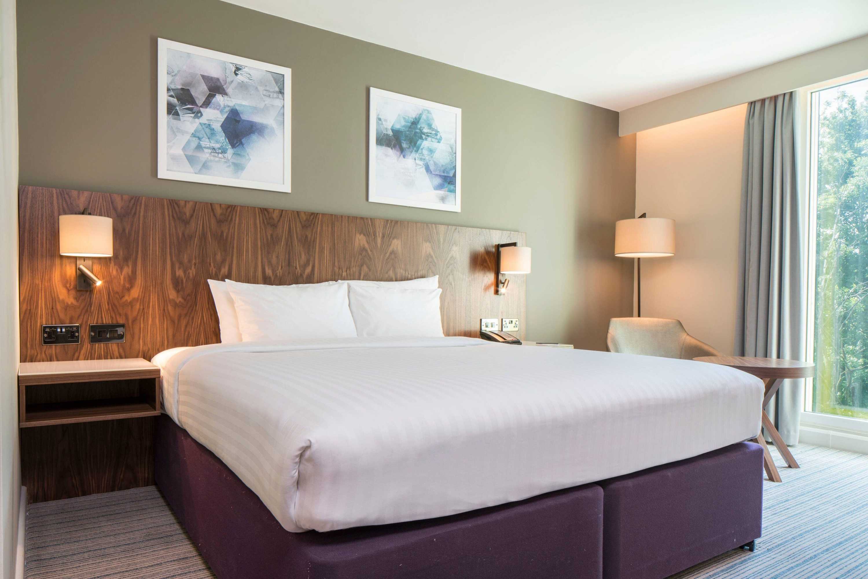 Gift card for Courtyard by Marriott London Gatwick Airport Gift card for Courtyard by Marriott London Gatwick Airport