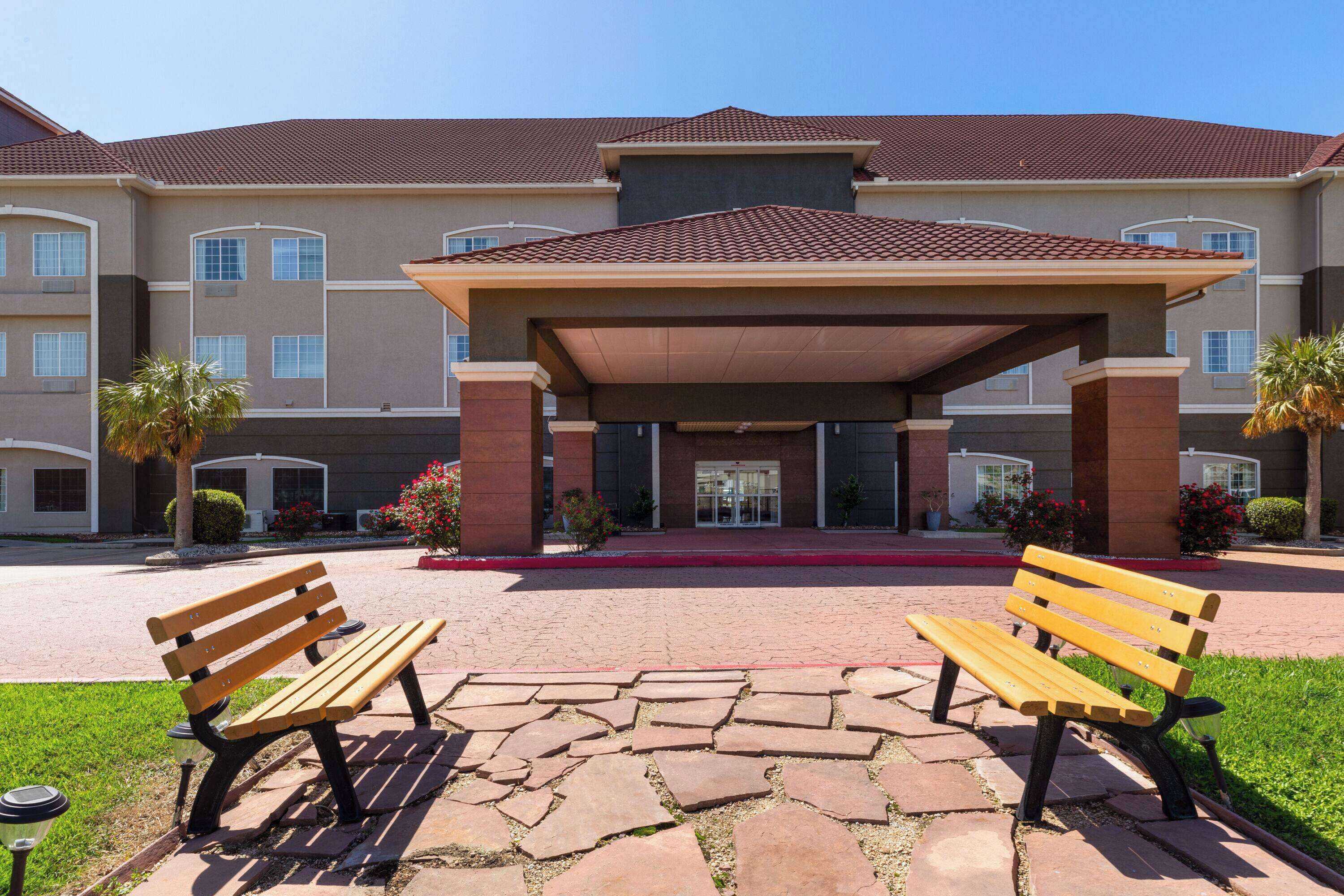Gift card for La Quinta Inn & Suites by Wyndham Deer Park Gift card for La Quinta Inn & Suites by Wyndham Deer Park