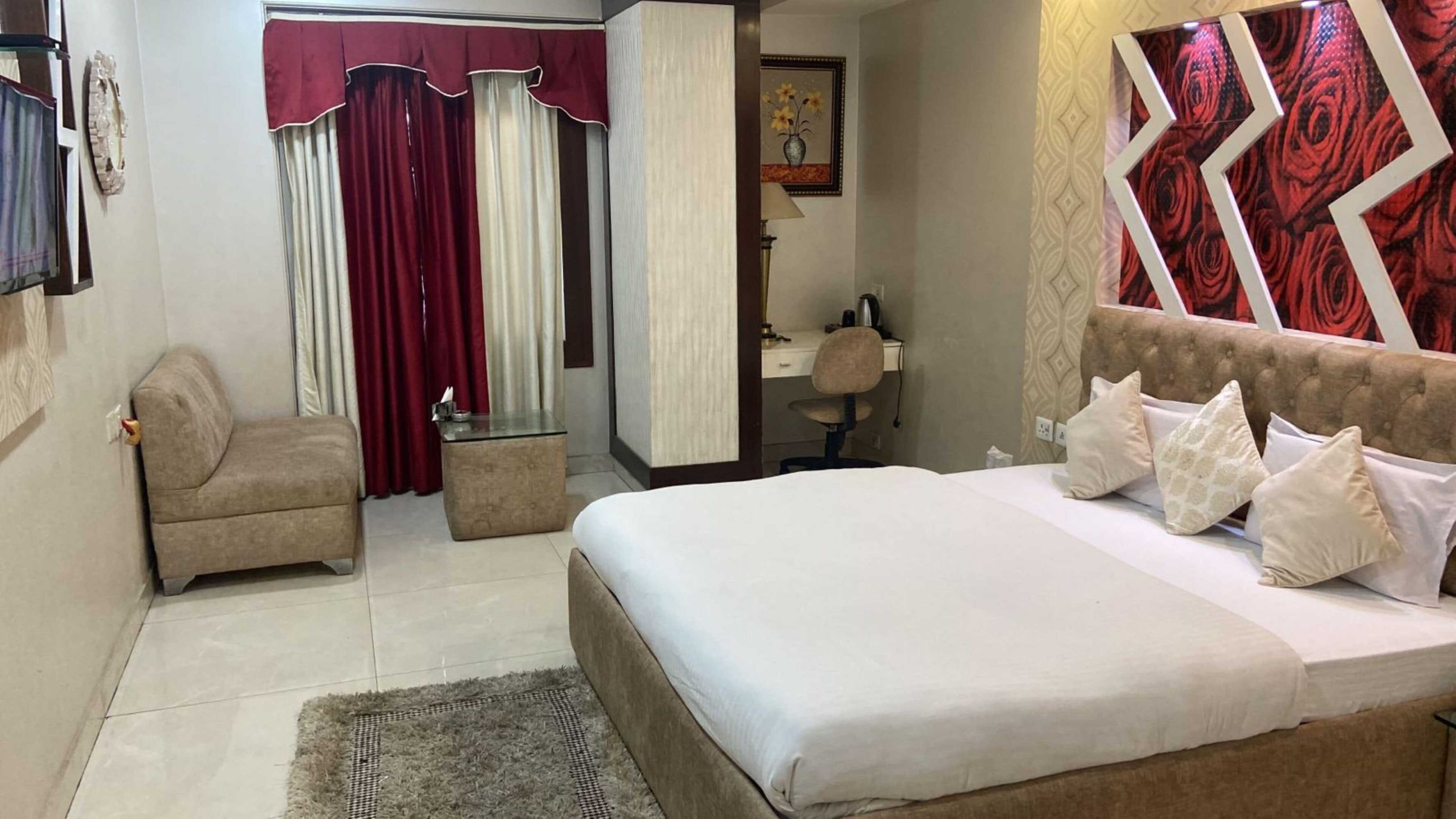 Gift card for Hotel Grand Sai - Moradabad, Uttar Pradesh Gift card for Hotel Grand Sai - Moradabad, Uttar Pradesh