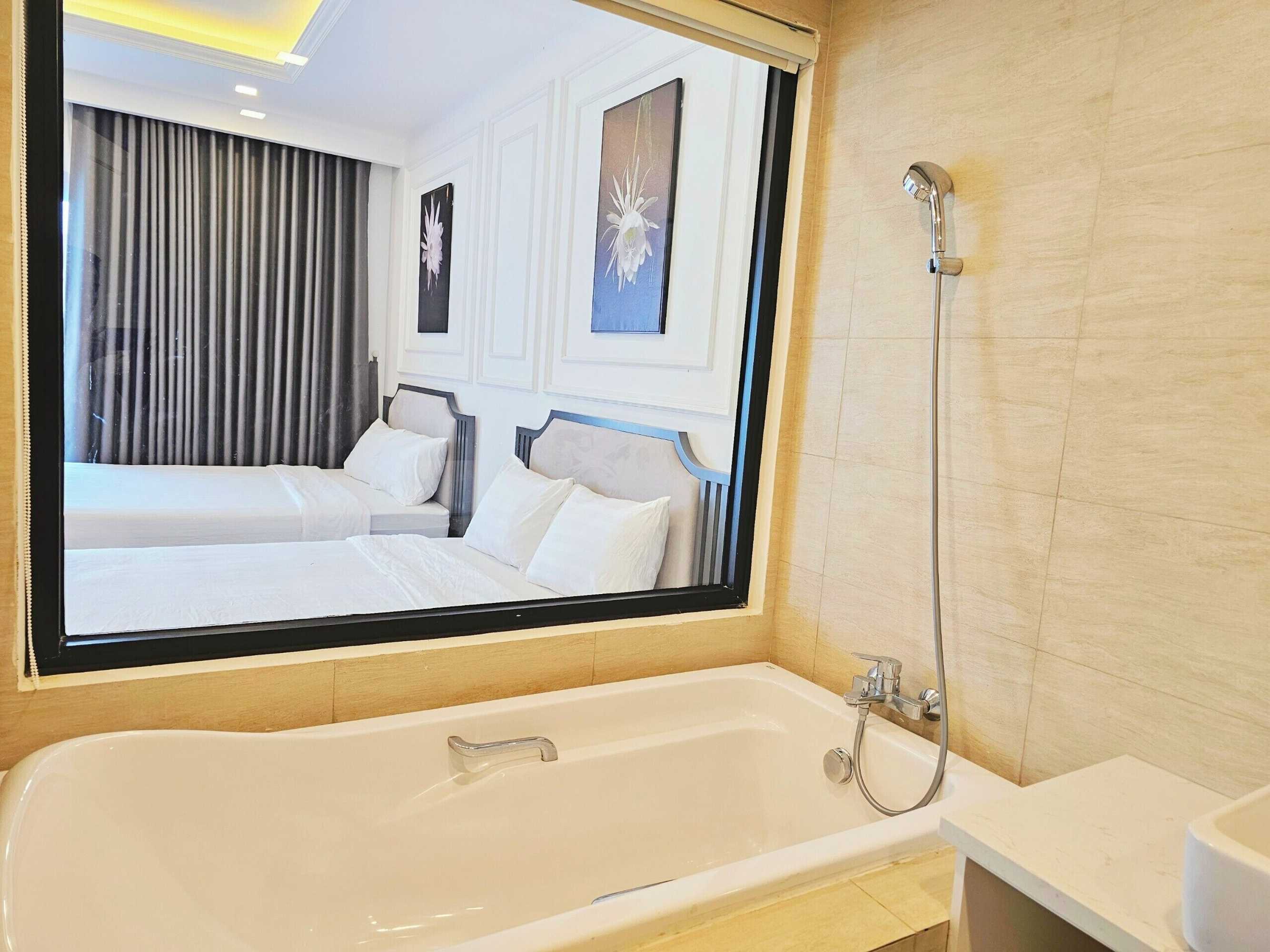 Gift card for Flc Sea Tower Quy Nhơn-Khách Sạn 5 Sao Mặt Tiền Biển-Trung Tâm TP QN