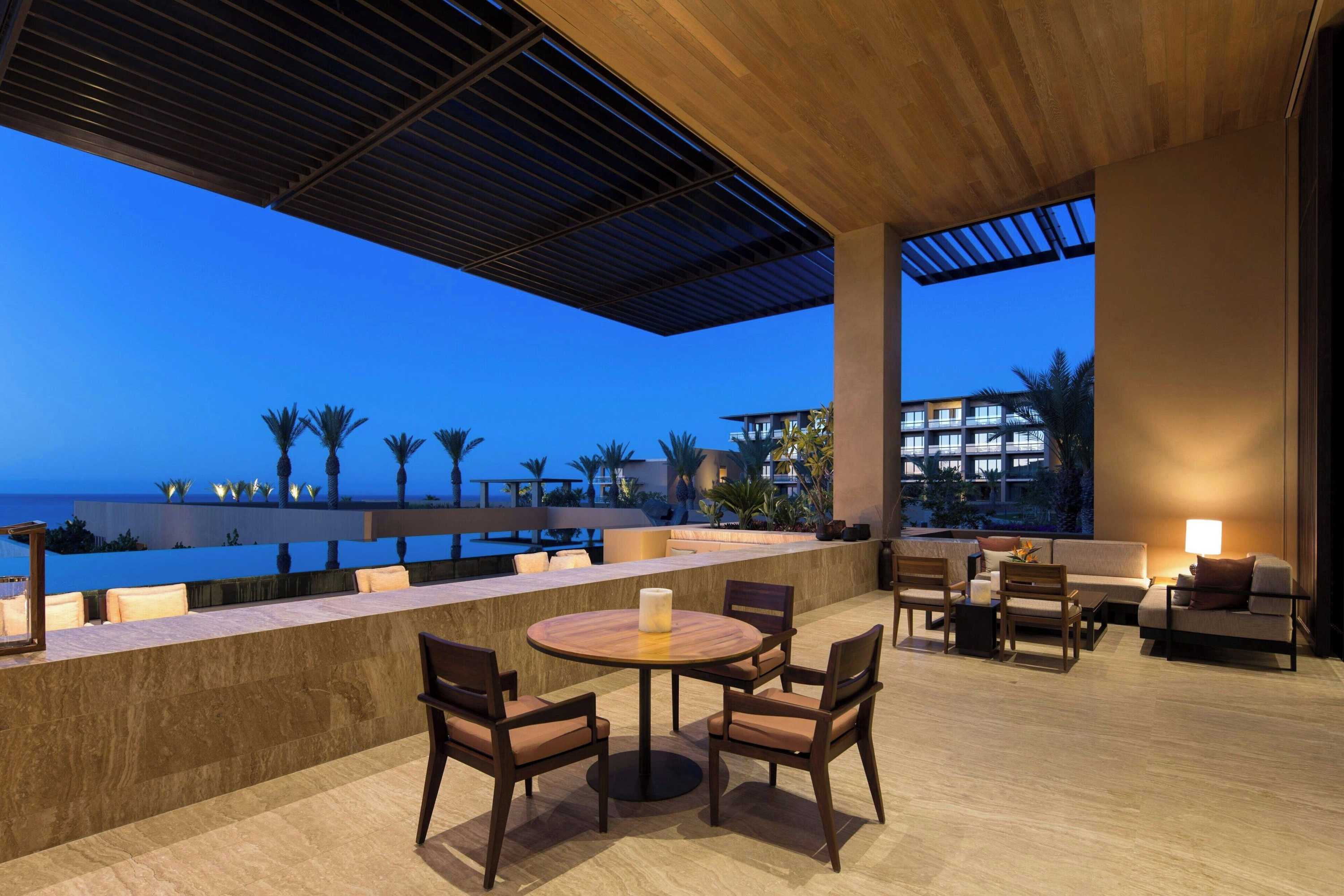Gift card for JW Marriott Los Cabos Beach Resort & Spa