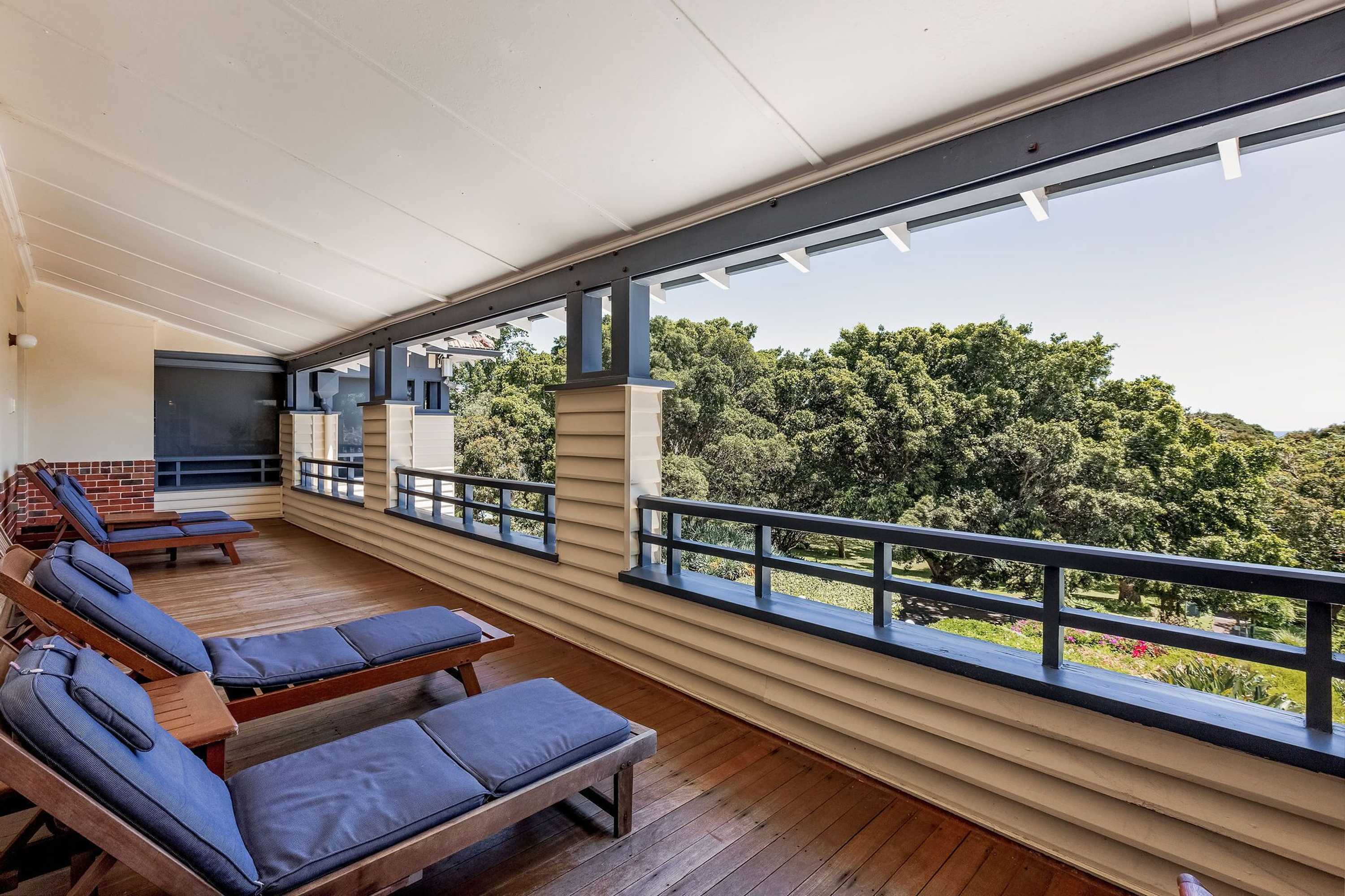 Gift card for Caves House Hotel & Apartments Yallingup Gift card for Caves House Hotel & Apartments Yallingup