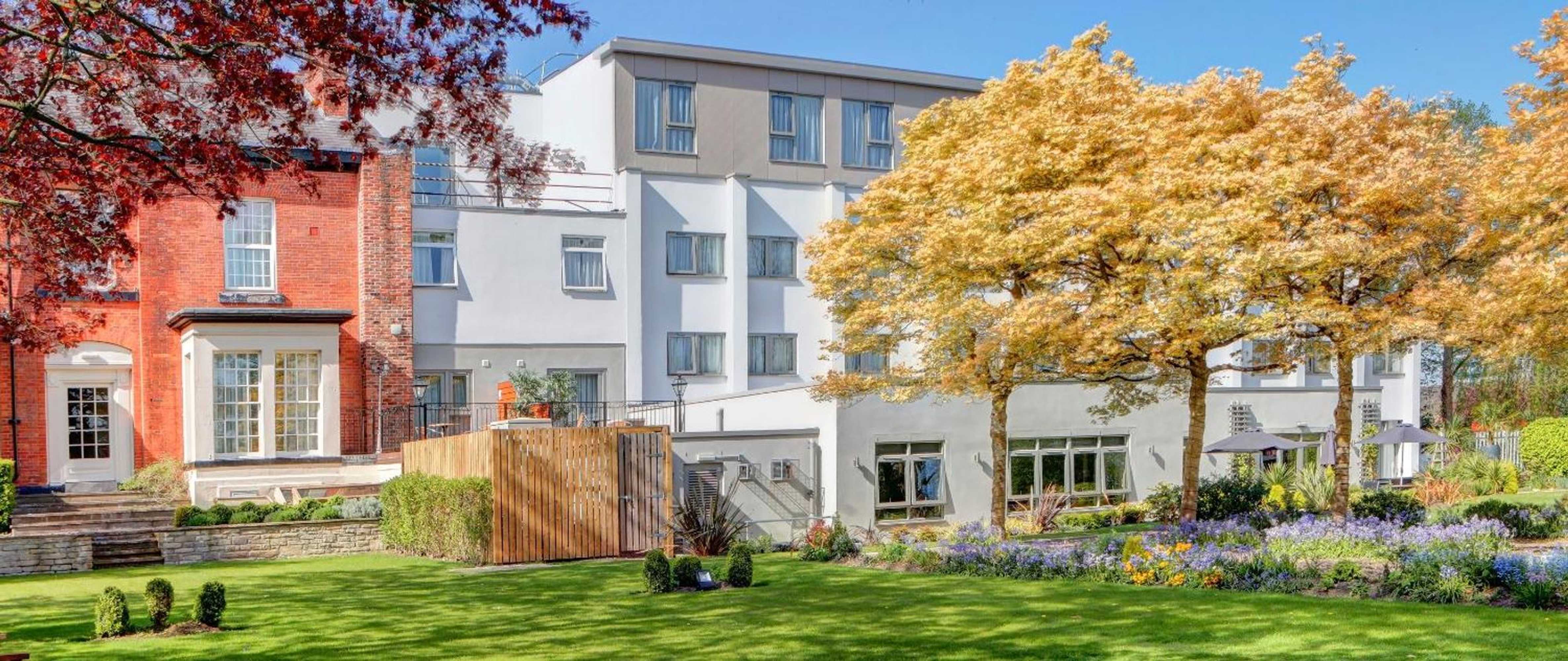 Gift card for Best Western Plus Pinewood Manchester Airport-Wilmslow Hotel Gift card for Best Western Plus Pinewood Manchester Airport-Wilmslow Hotel