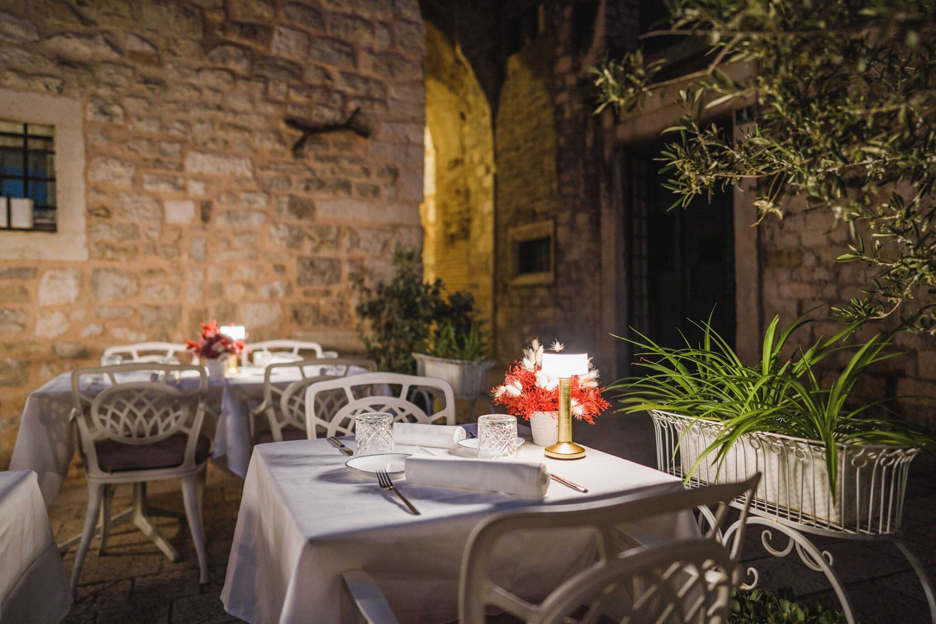 Gift card for Hotel Vestibul Palace