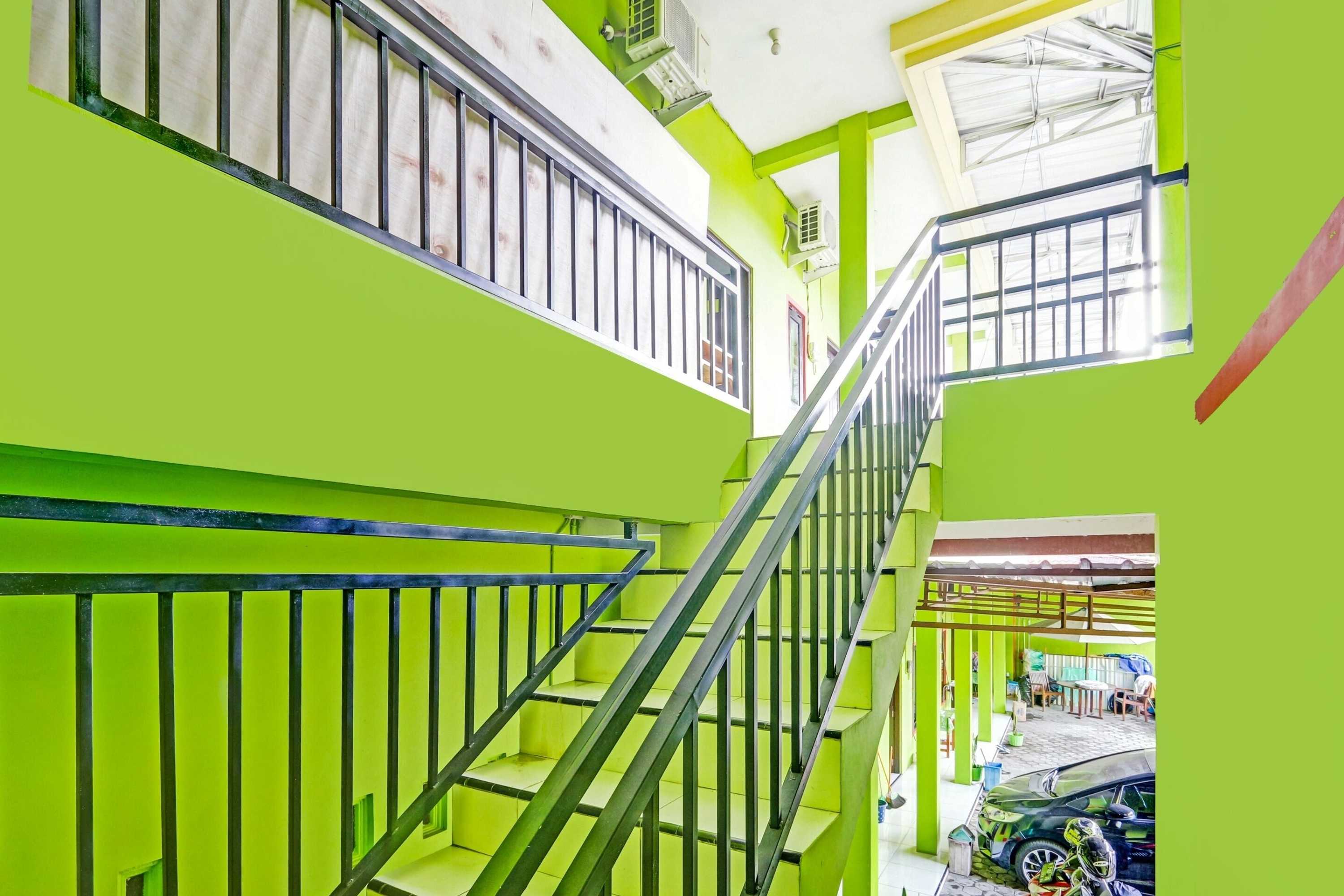 Gift card for Spot ON 90760 Homestay Al Madina Syariah