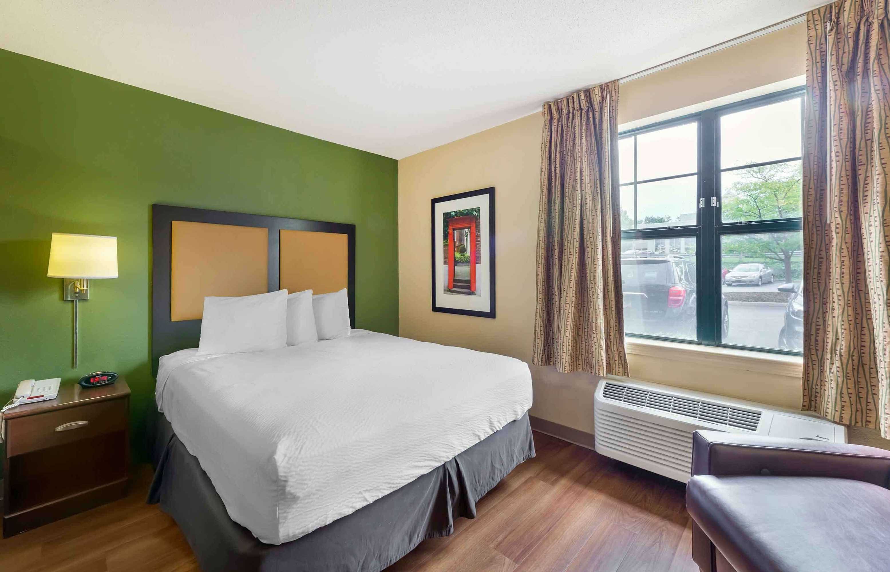 Gift card for Extended Stay America Select Suites Chicago Naperville West