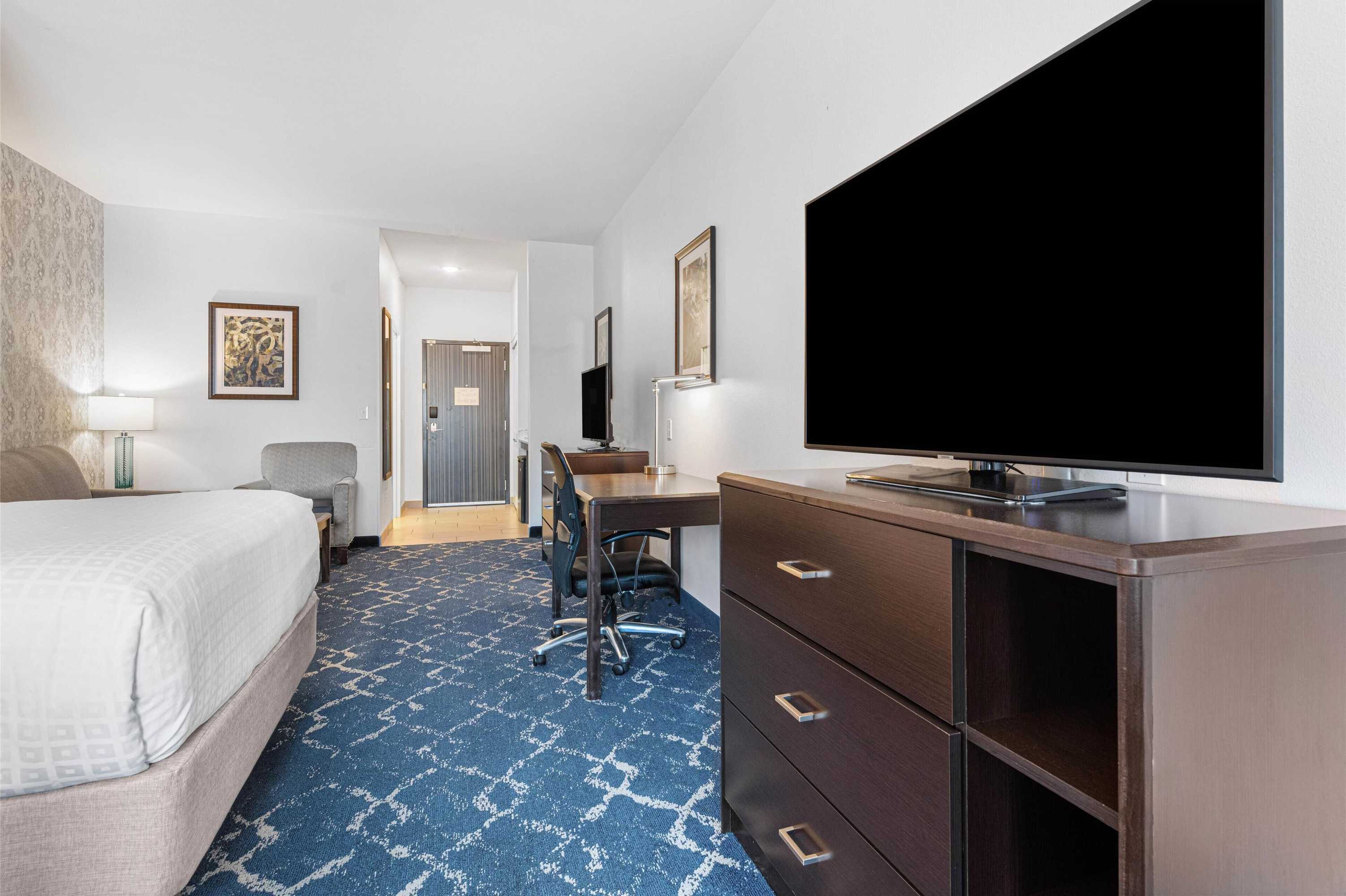 Gift card for Best Western Plus New Richmond Inn & Suites Gift card for Best Western Plus New Richmond Inn & Suites