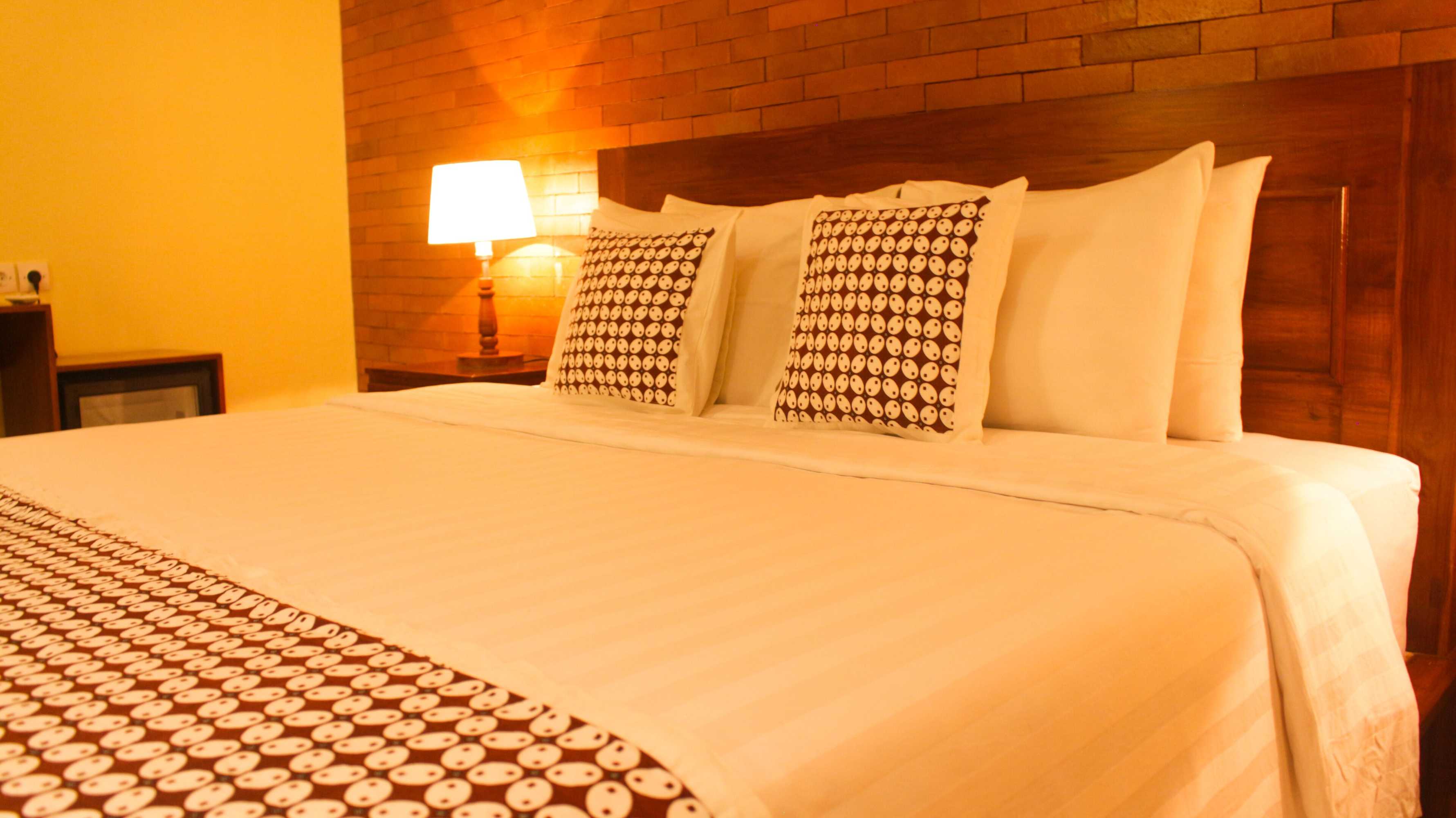 Gift card for Anang Bed & Breakfast Syariah by Ndalem Beong Gift card for Anang Bed & Breakfast Syariah by Ndalem Beong