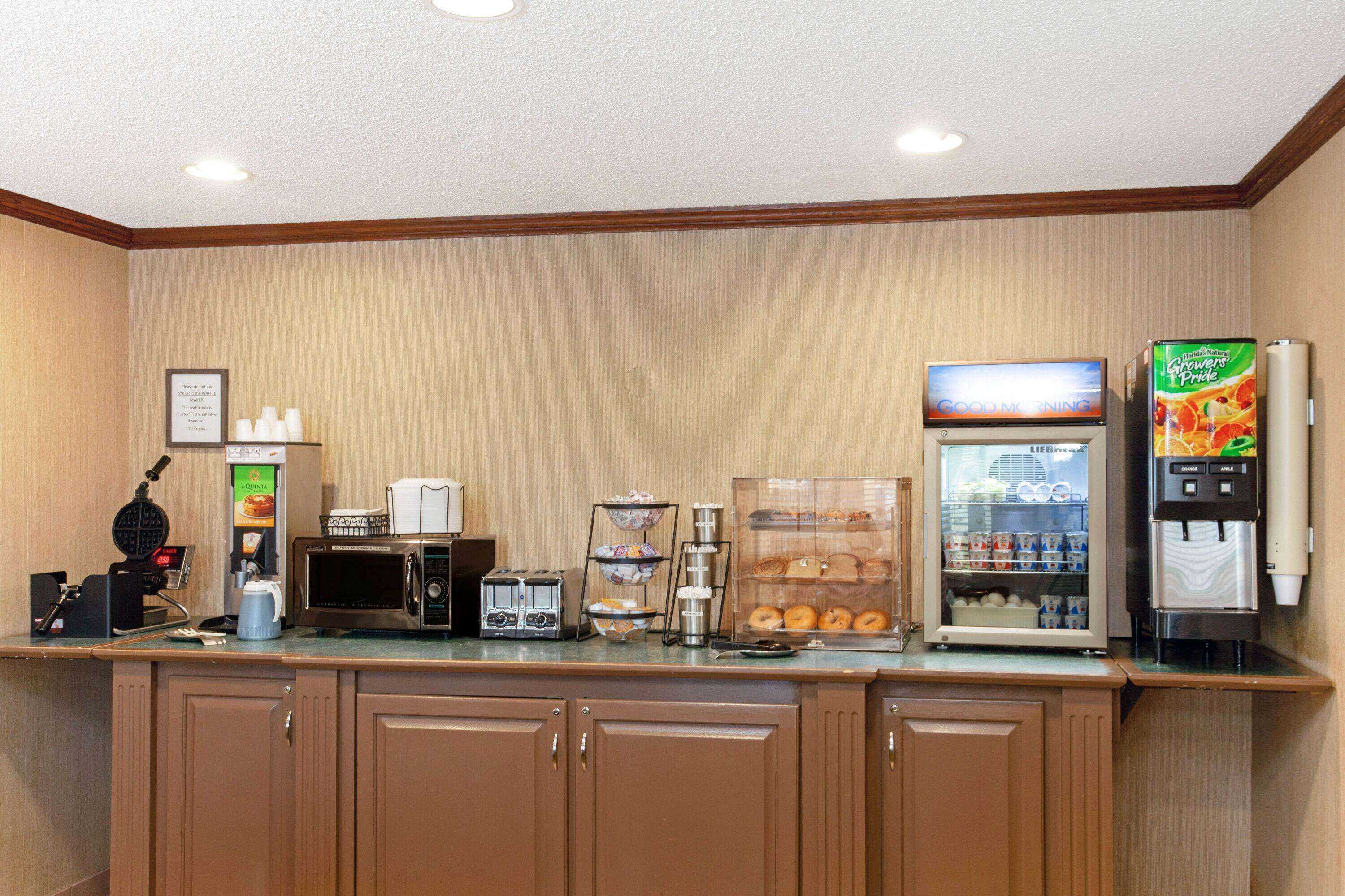 Gift card for La Quinta Inn & Suites by Wyndham Stevens Point Gift card for La Quinta Inn & Suites by Wyndham Stevens Point