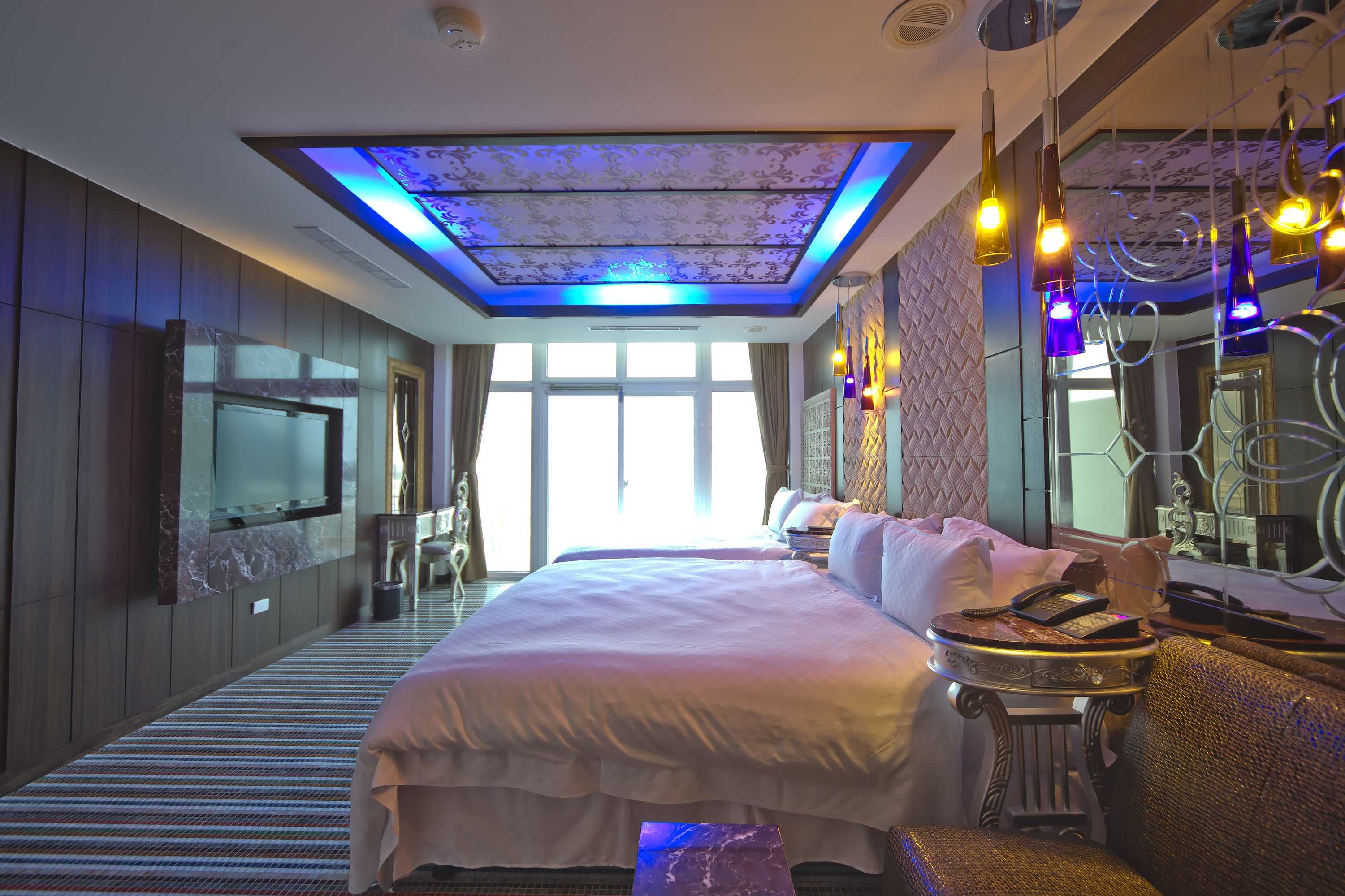 Gift card for White House Beach Hotspring Resort