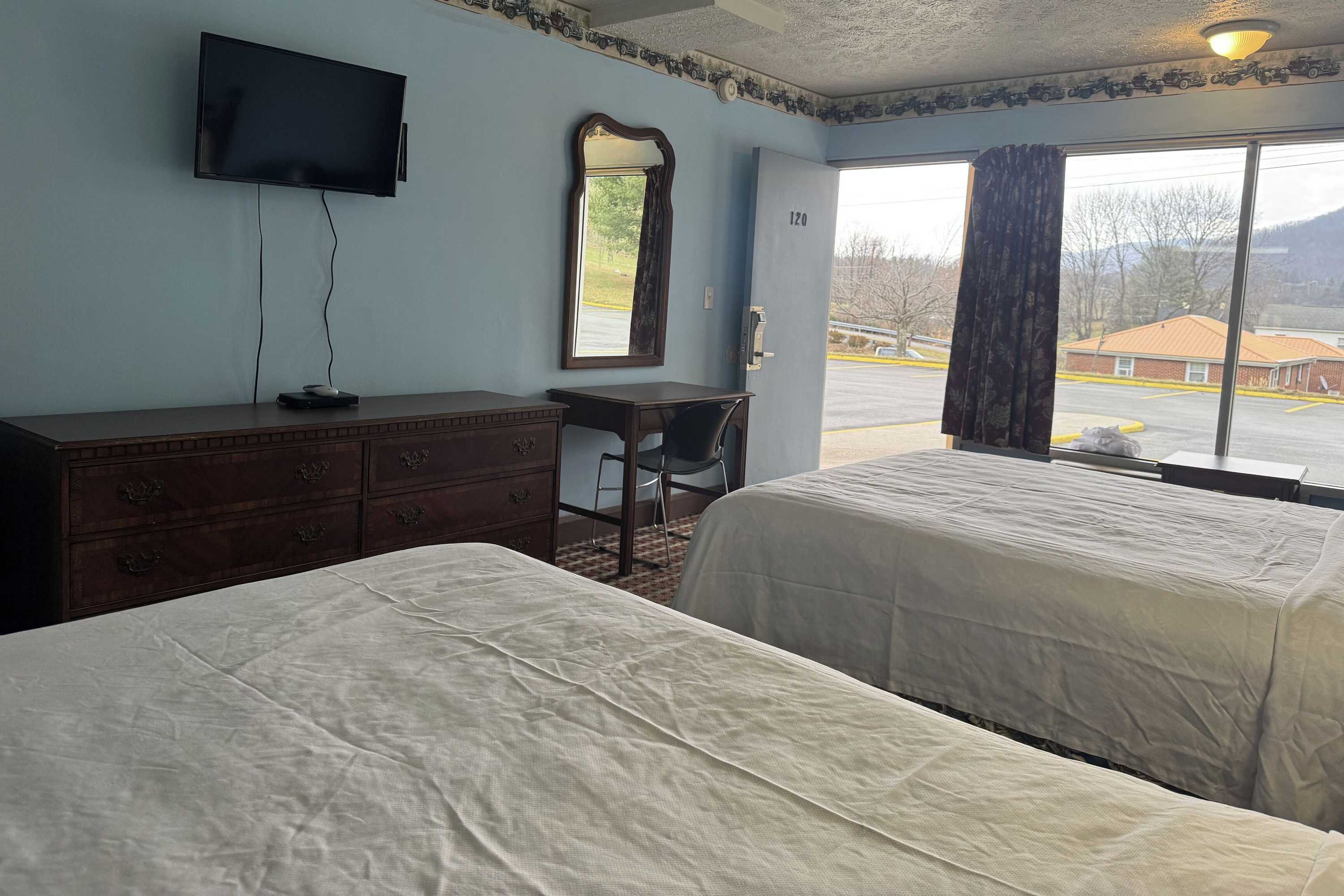 Gift card for Capital O Fincastle Motor Inn Tazewell