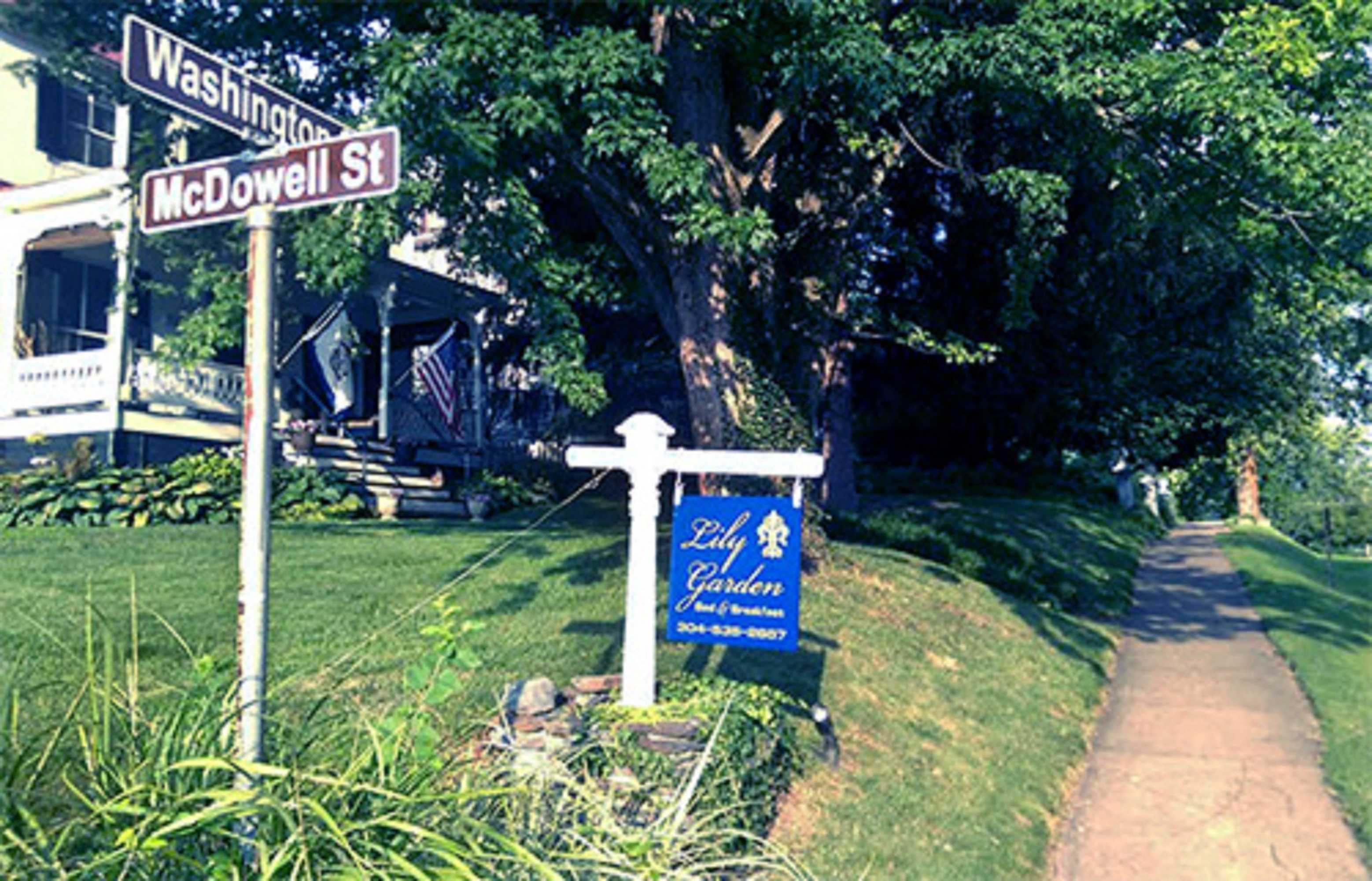 Gift card for Lily Garden Bed And Breakfast Gift card for Lily Garden Bed And Breakfast