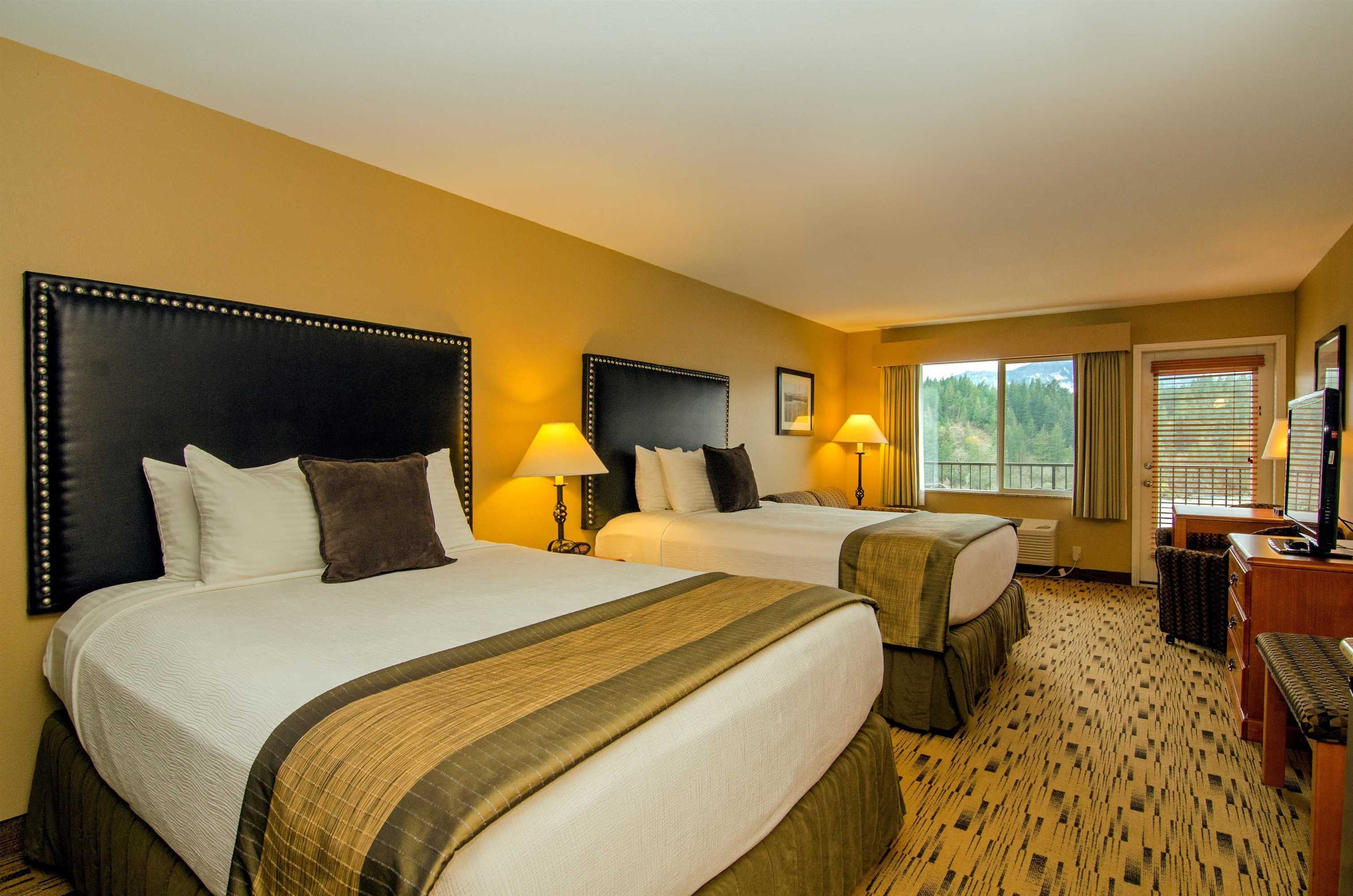 Gift card for Best Western Plus Columbia River Inn Gift card for Best Western Plus Columbia River Inn