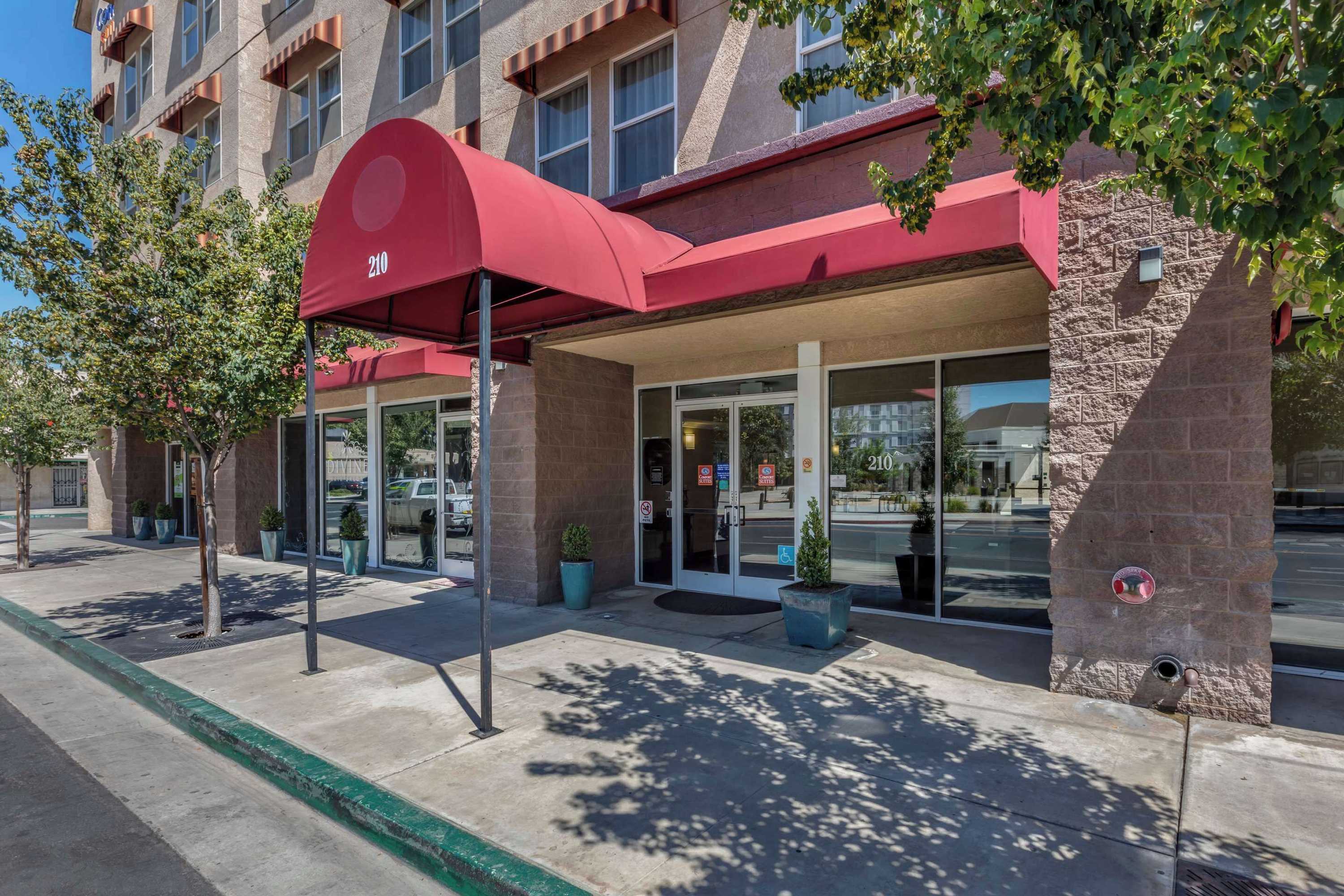 Gift card for Comfort Suites Visalia - Convention Center Gift card for Comfort Suites Visalia - Convention Center