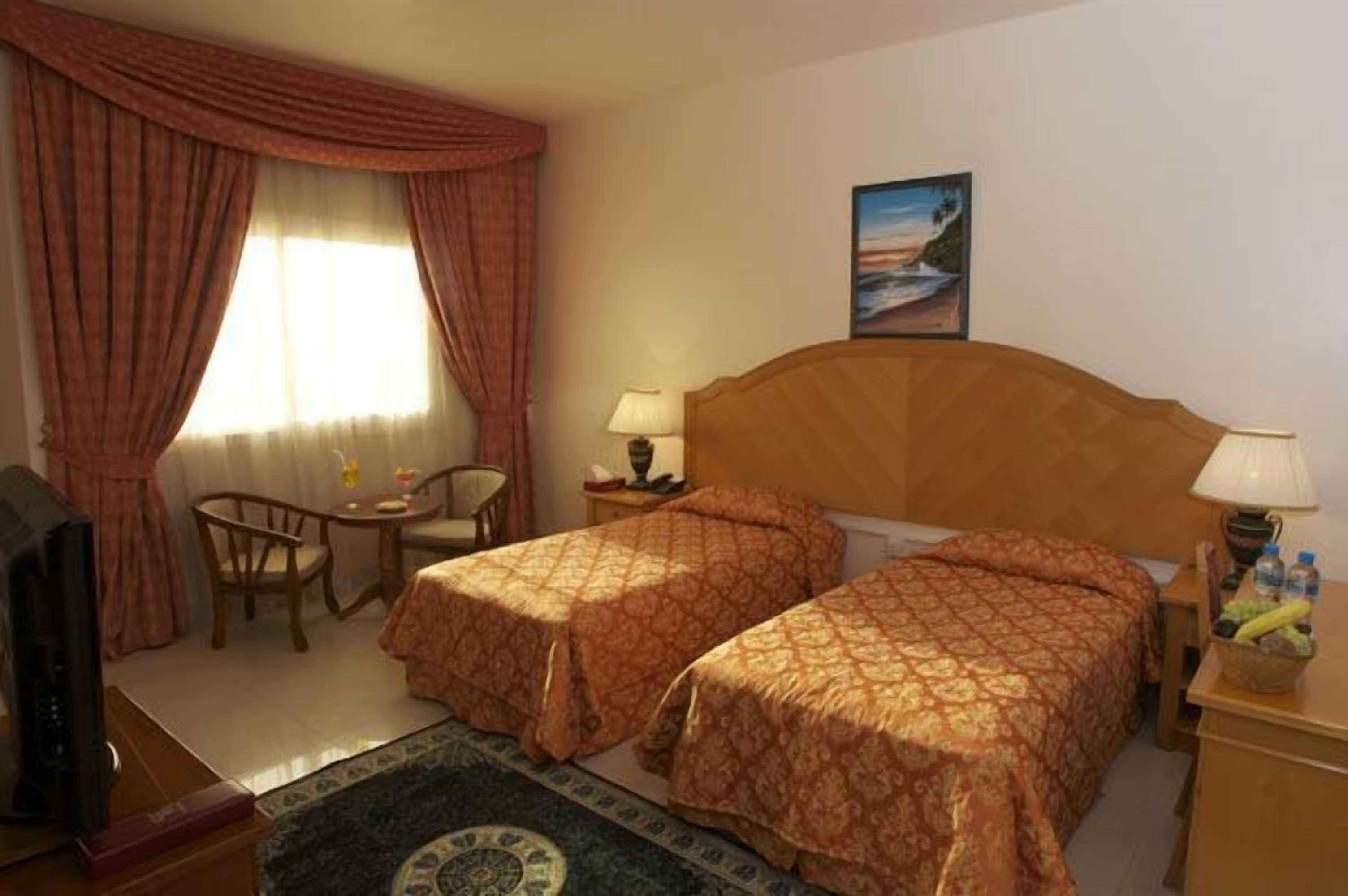 Gift card for Safeer Hotel Suites - Aparthotel Gift card for Safeer Hotel Suites - Aparthotel