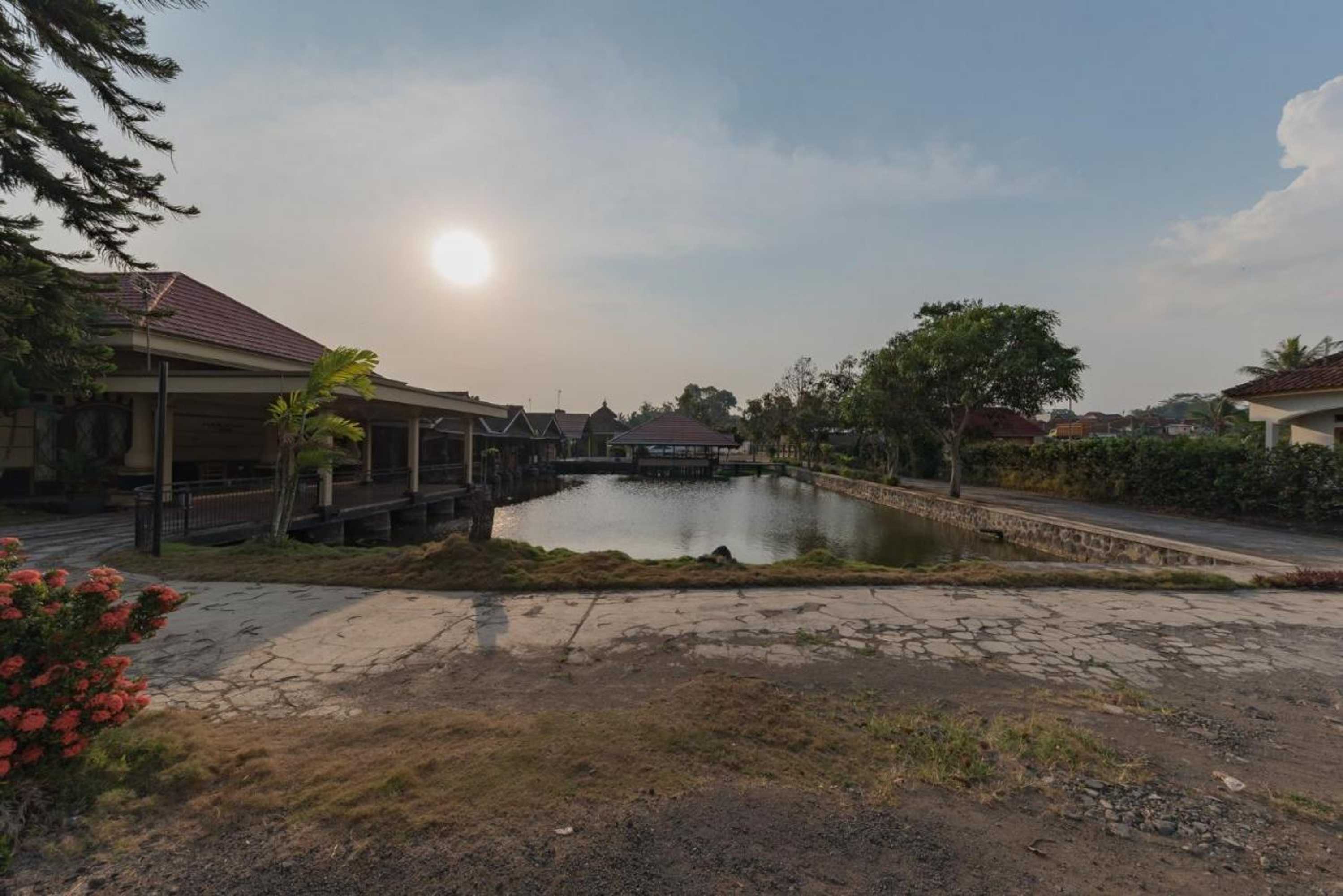 Gift card for Bumi Eyang Enin Homestay Syariah by Oyo Rooms