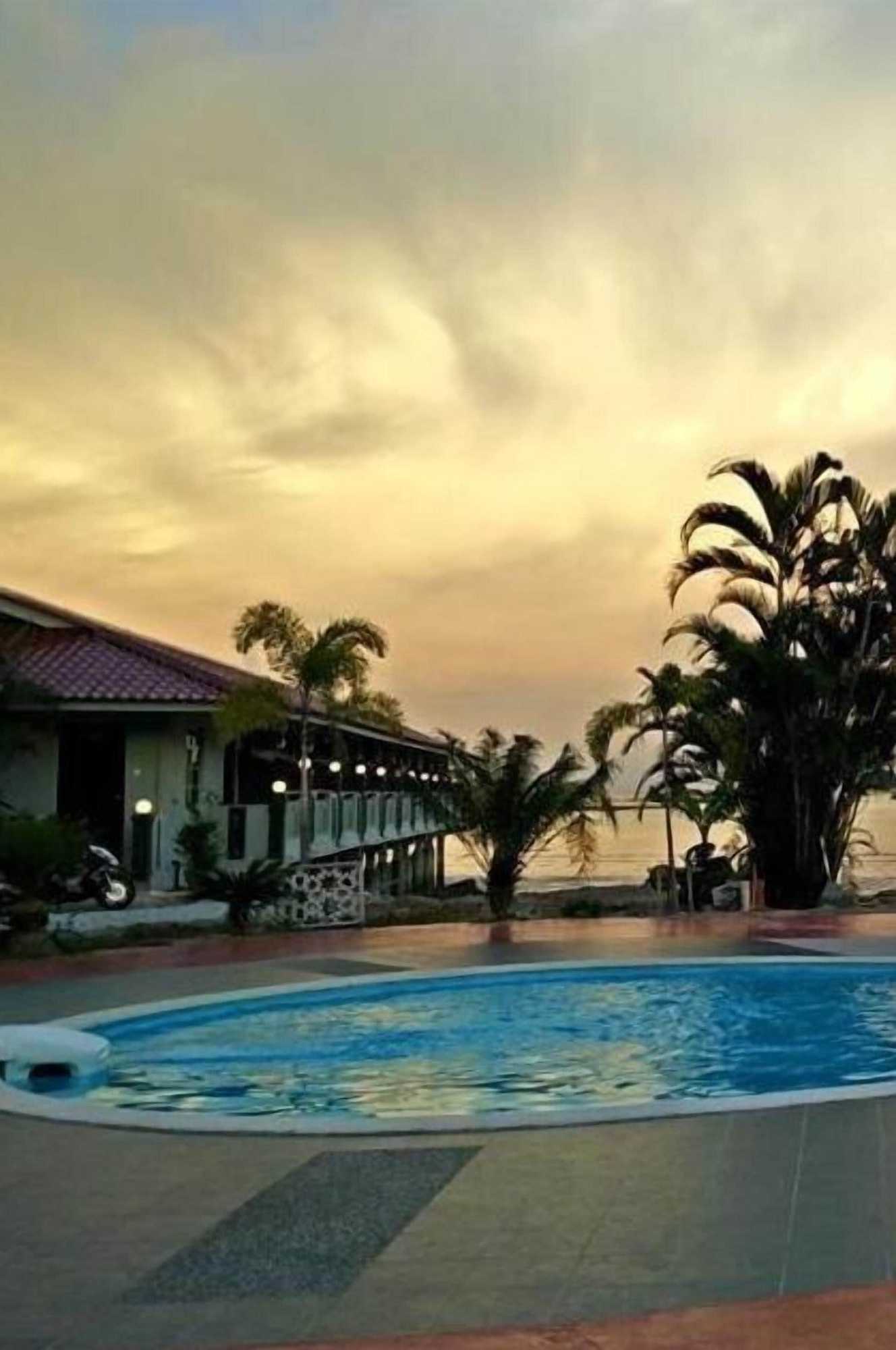 Gift card for Penarak Bamboo Beach Motel Gift card for Penarak Bamboo Beach Motel