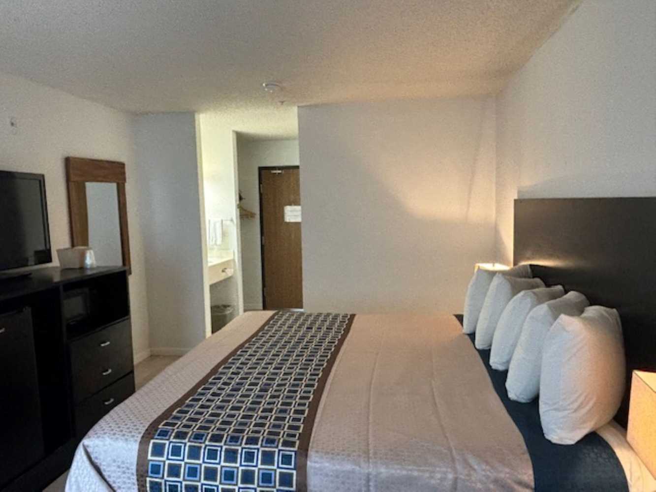 Gift card for Fairbridge Inn & Suites, Sunnyside Gift card for Fairbridge Inn & Suites, Sunnyside