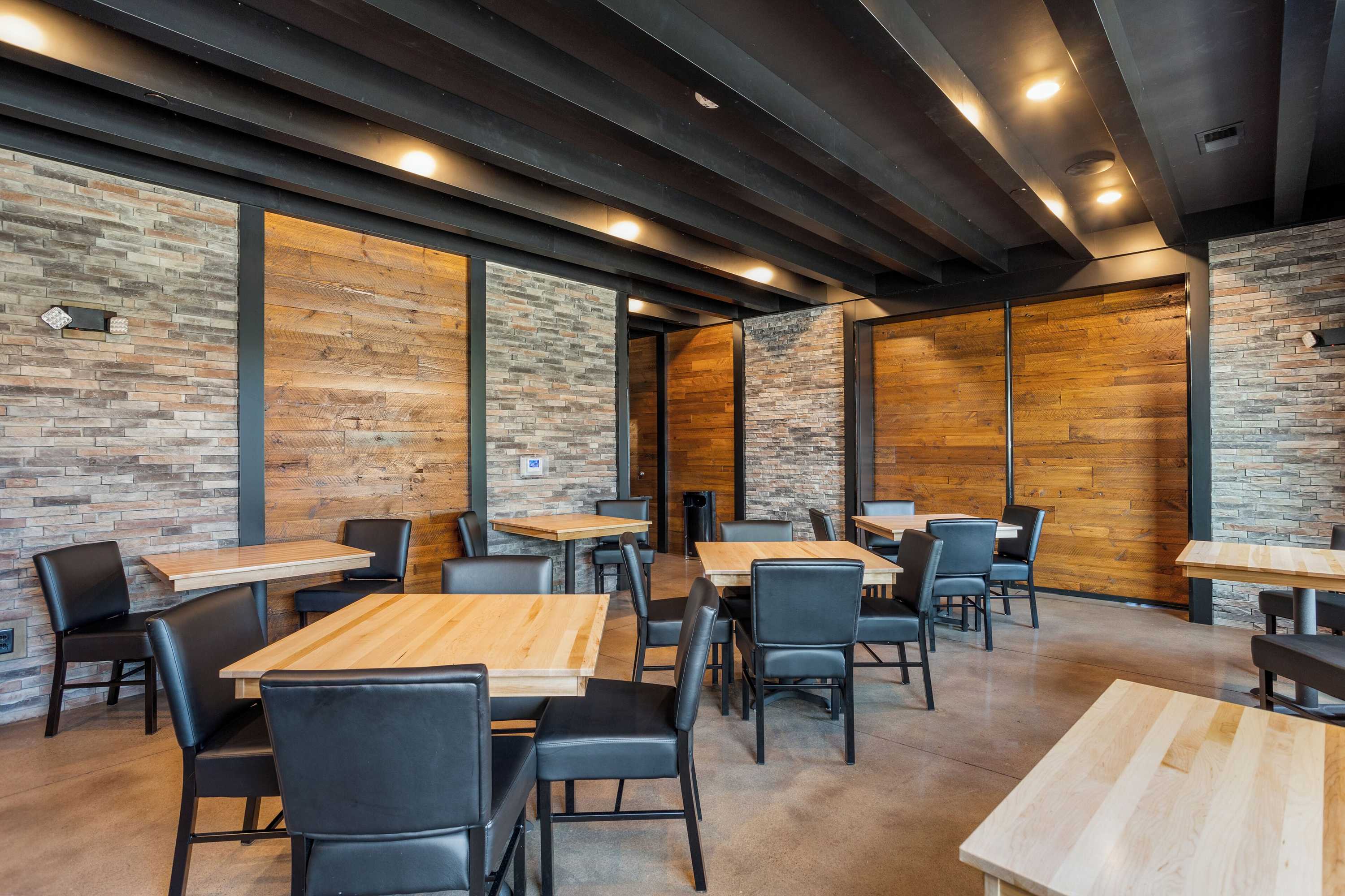 Gift card for Cobblestone Hotel & Suites - De Pere Green Bay