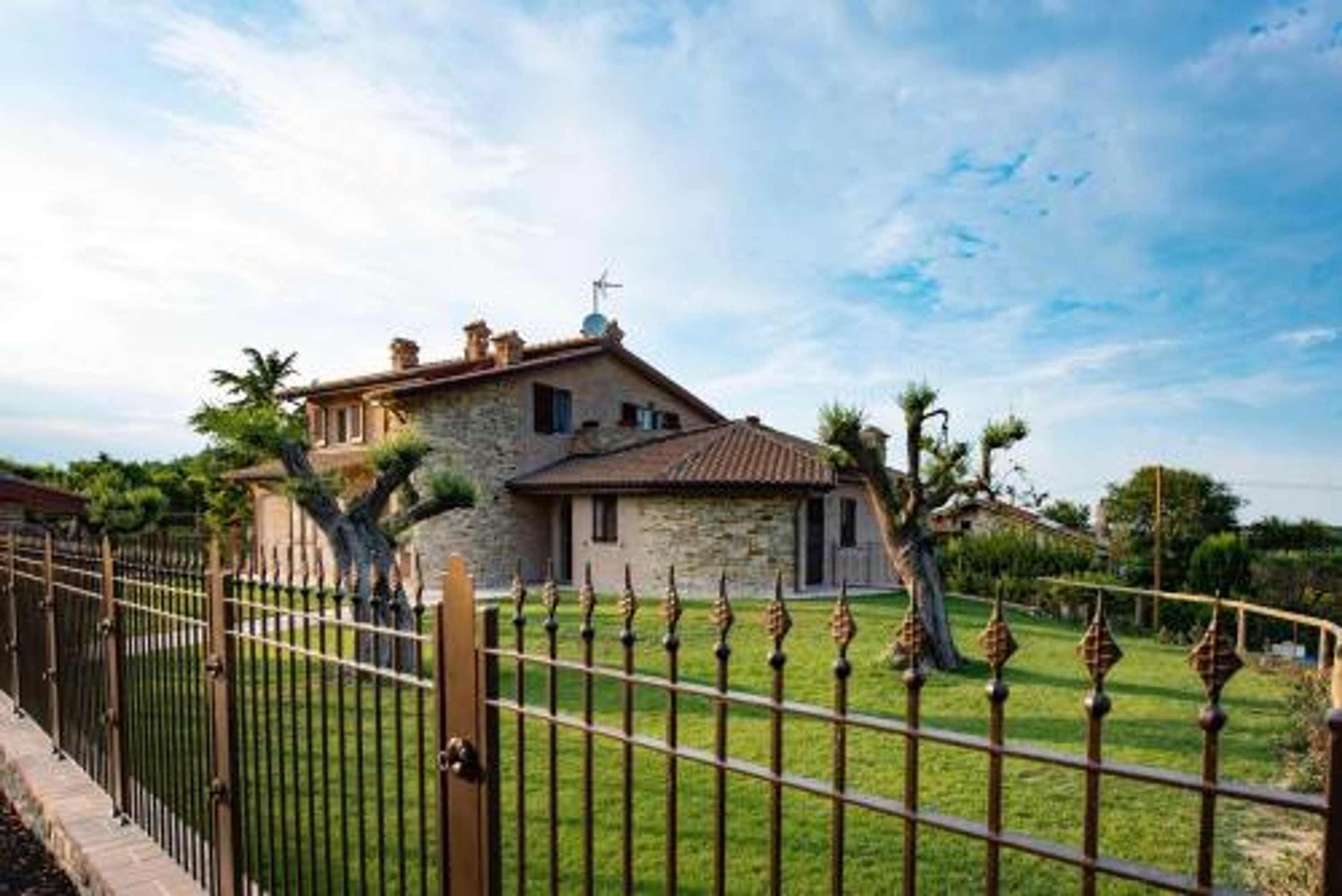 Gift card for B&b Madonna Carradori Country Gift card for B&b Madonna Carradori Country