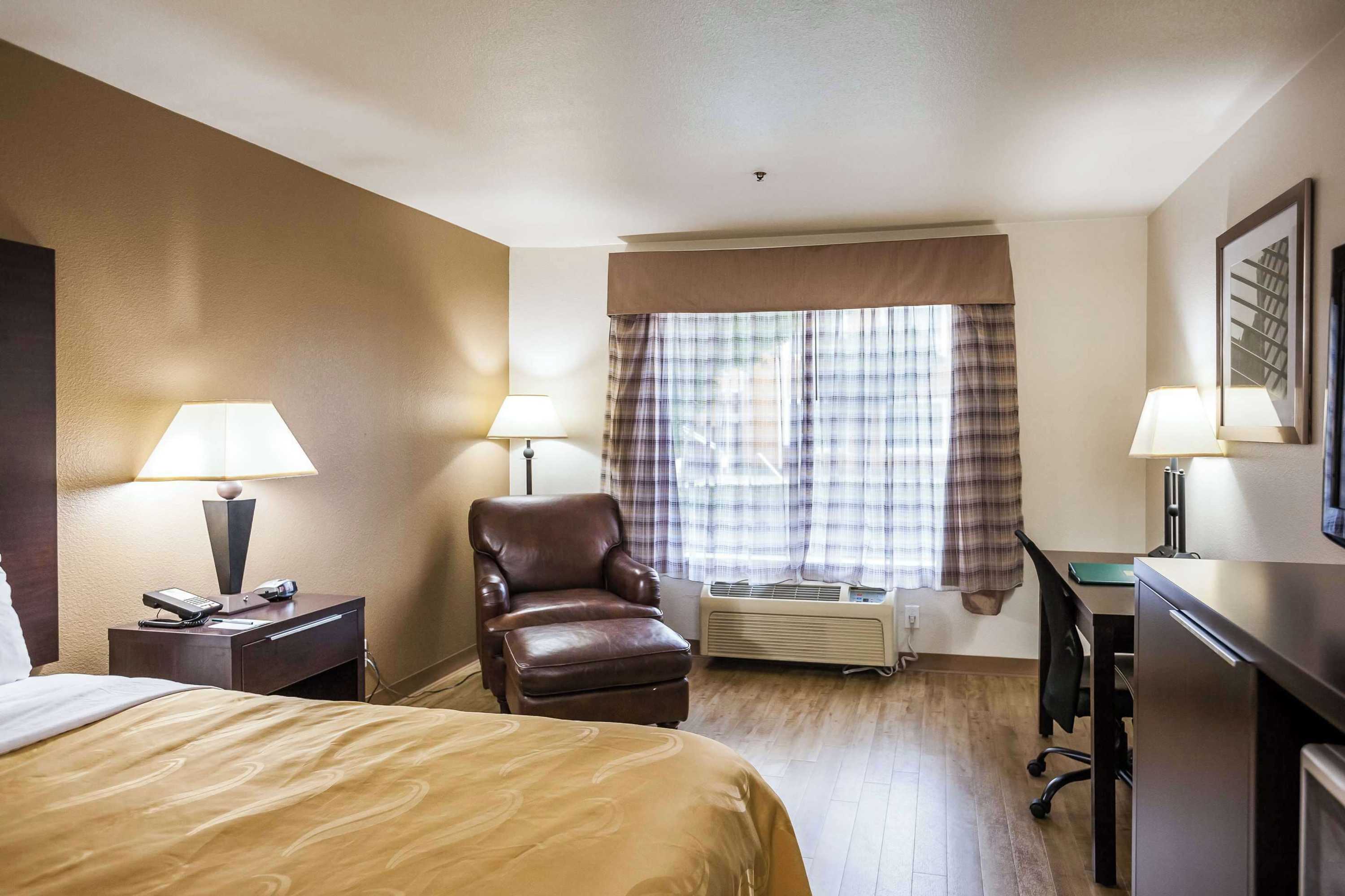 Gift card for Quality Inn Near Six Flags Discovery Kingdom - Napa Valley Gift card for Quality Inn Near Six Flags Discovery Kingdom - Napa Valley