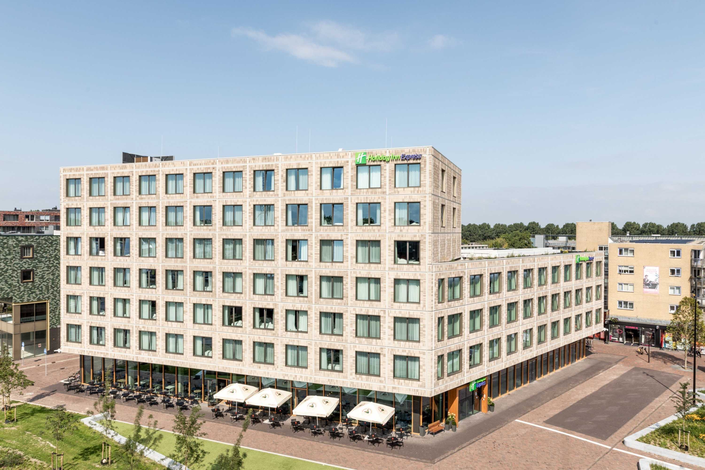 Gift card for Holiday Inn Express Almere by Ihg Gift card for Holiday Inn Express Almere by Ihg