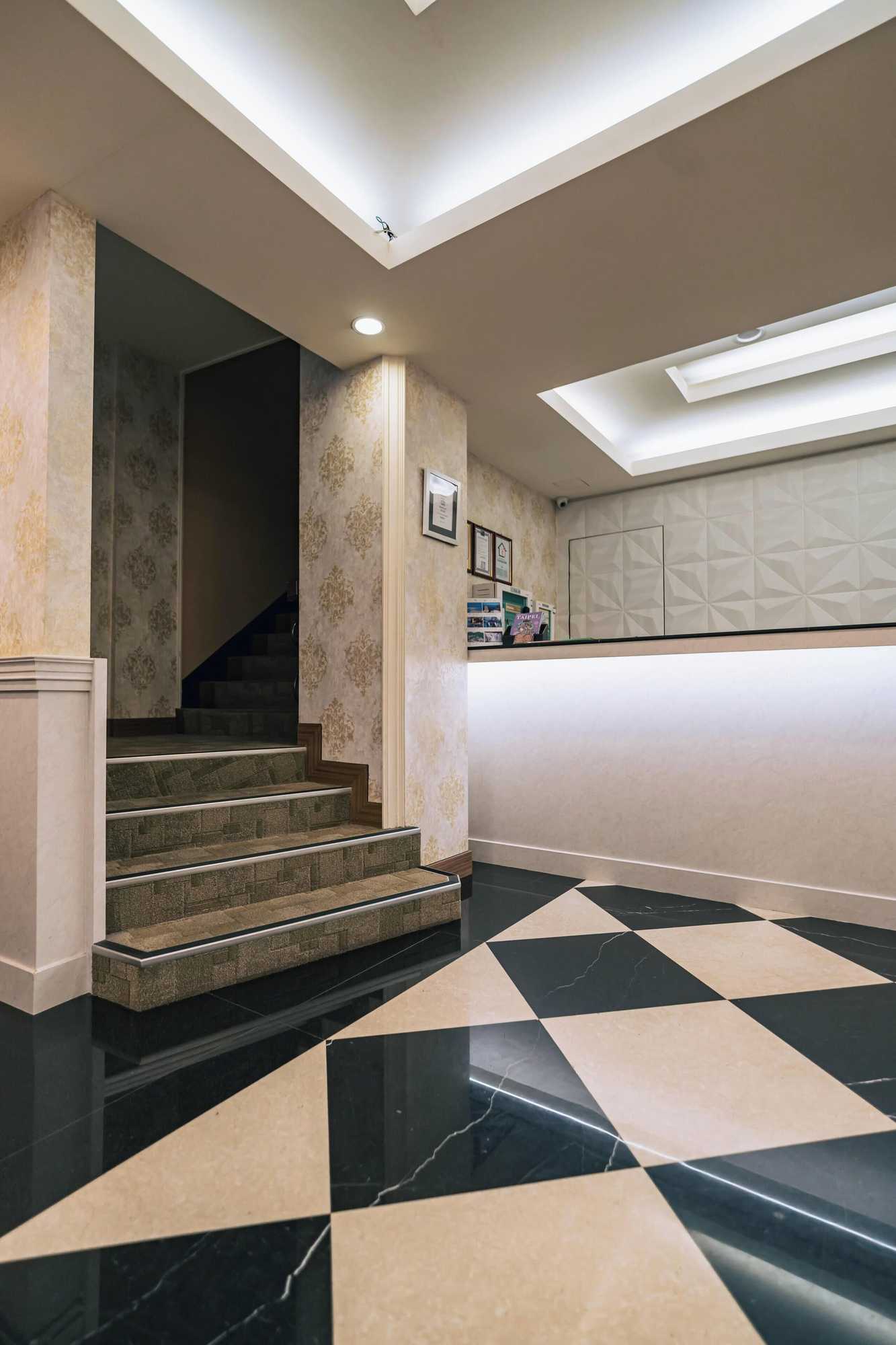 Gift card for Hotel Puri Ximen Branch Gift card for Hotel Puri Ximen Branch