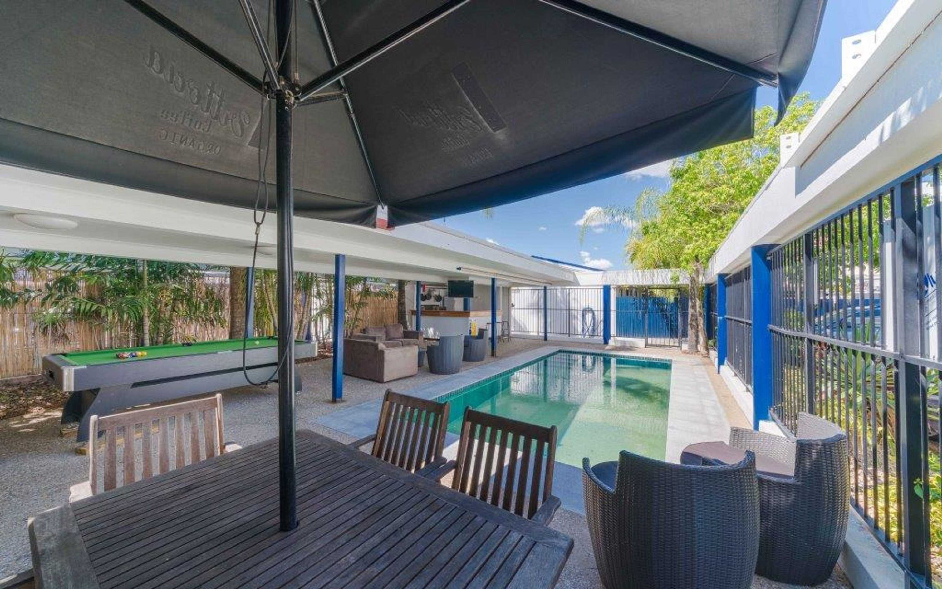 Gift card for The Cosmopolitan Motel And Serviced Apartments Gift card for The Cosmopolitan Motel And Serviced Apartments