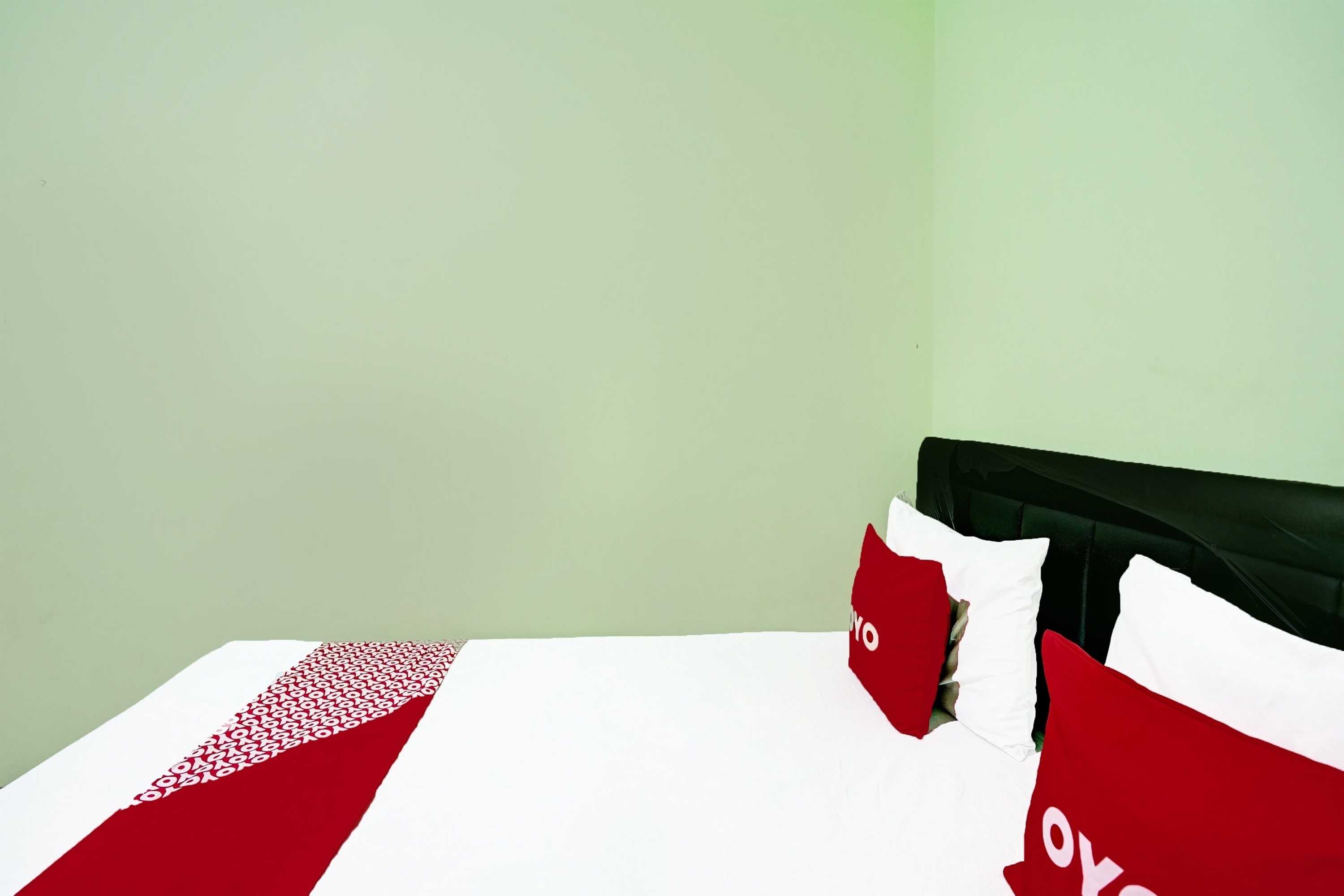 Gift card for Oyo 2708 Hotel Kemuning Syariah Gift card for Oyo 2708 Hotel Kemuning Syariah
