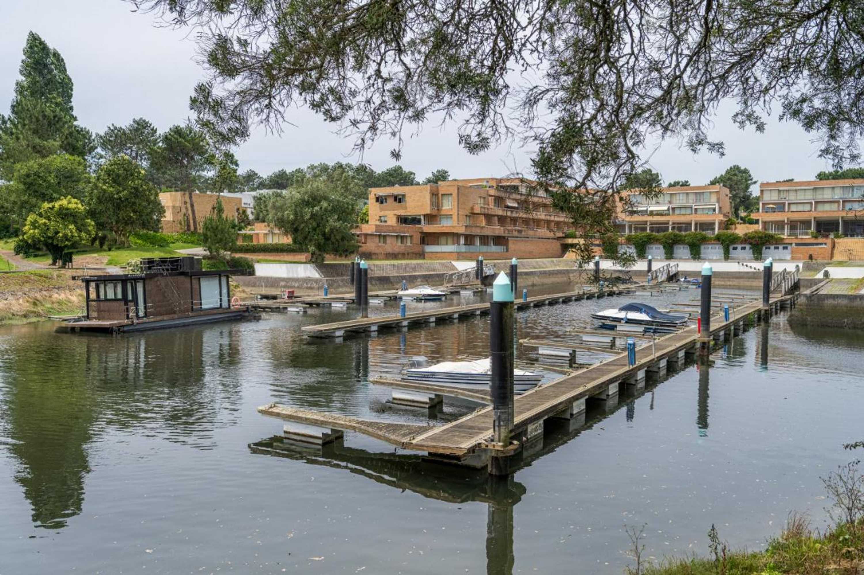 Gift card for Moradia Quinta Da Barca - Condomínio de Luxo