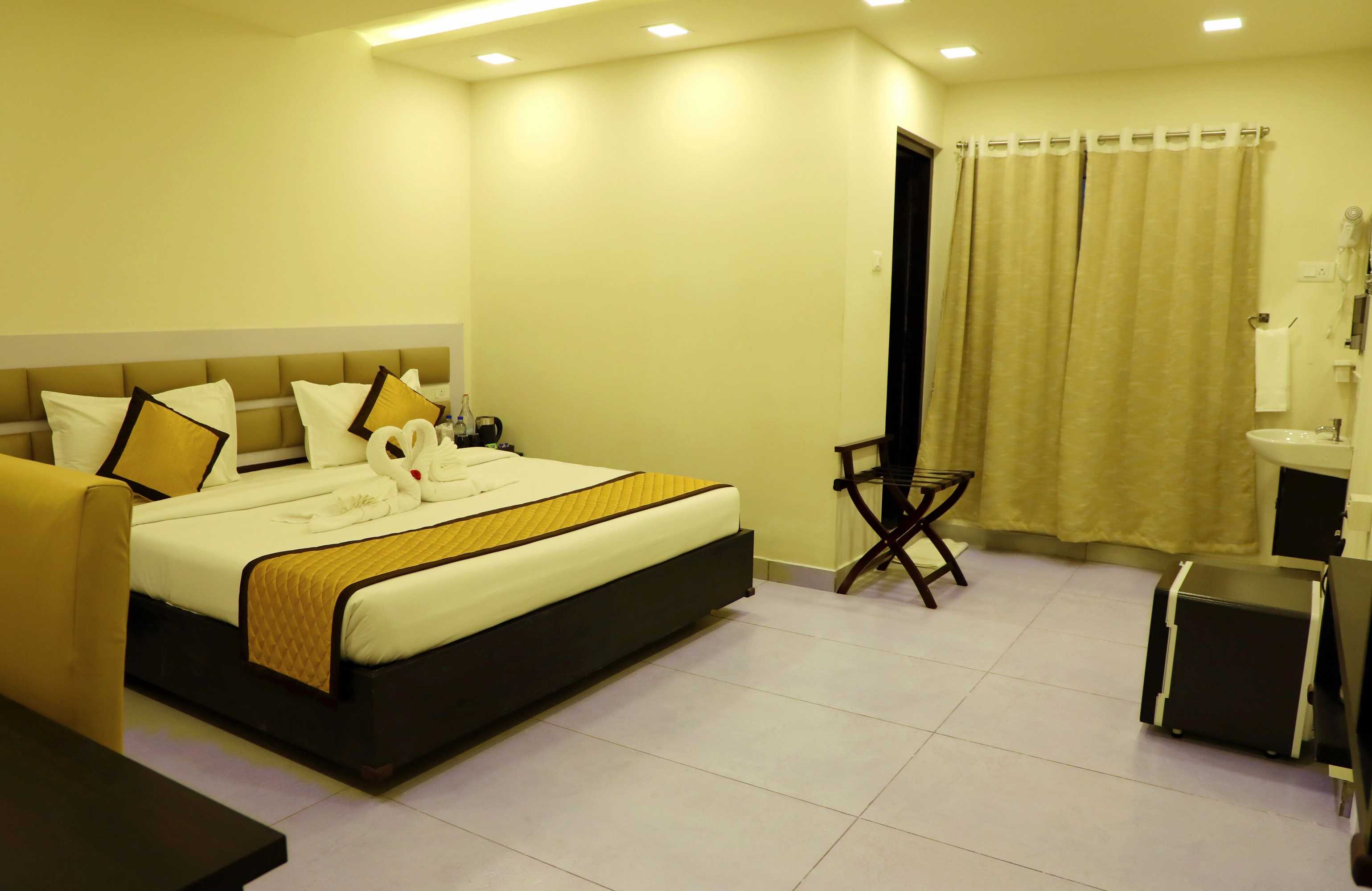 Gift card for Clarks Inn Express Sirkazhi Gift card for Clarks Inn Express Sirkazhi