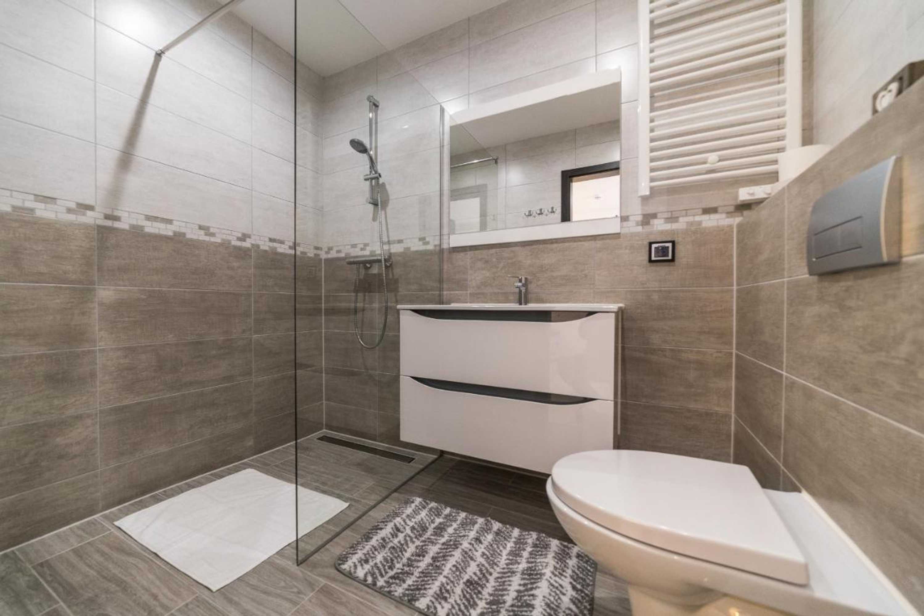 Gift card for Domki Nord Breeze z Podgrzewanym Basenem i Jacuzzi