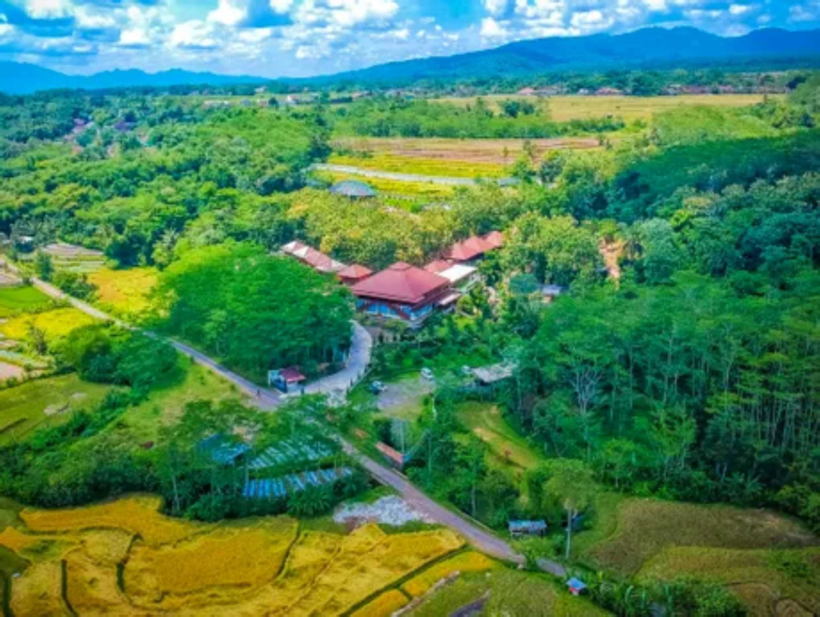 Gift card for Kasuari Exotic Resort Magelang Gift card for Kasuari Exotic Resort Magelang