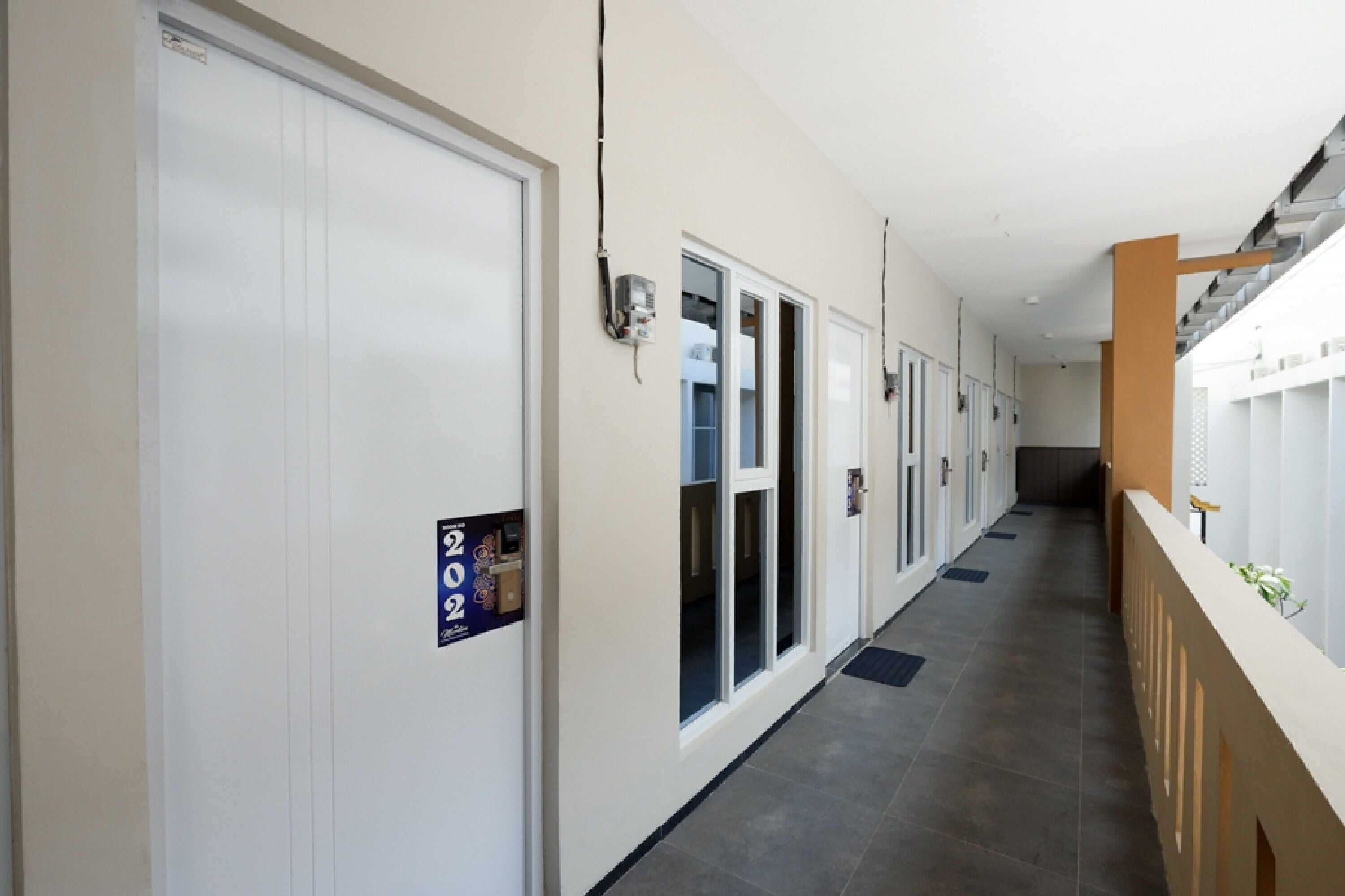 Gift card for Reddoorz Plus Near Paragon Mall Semarang