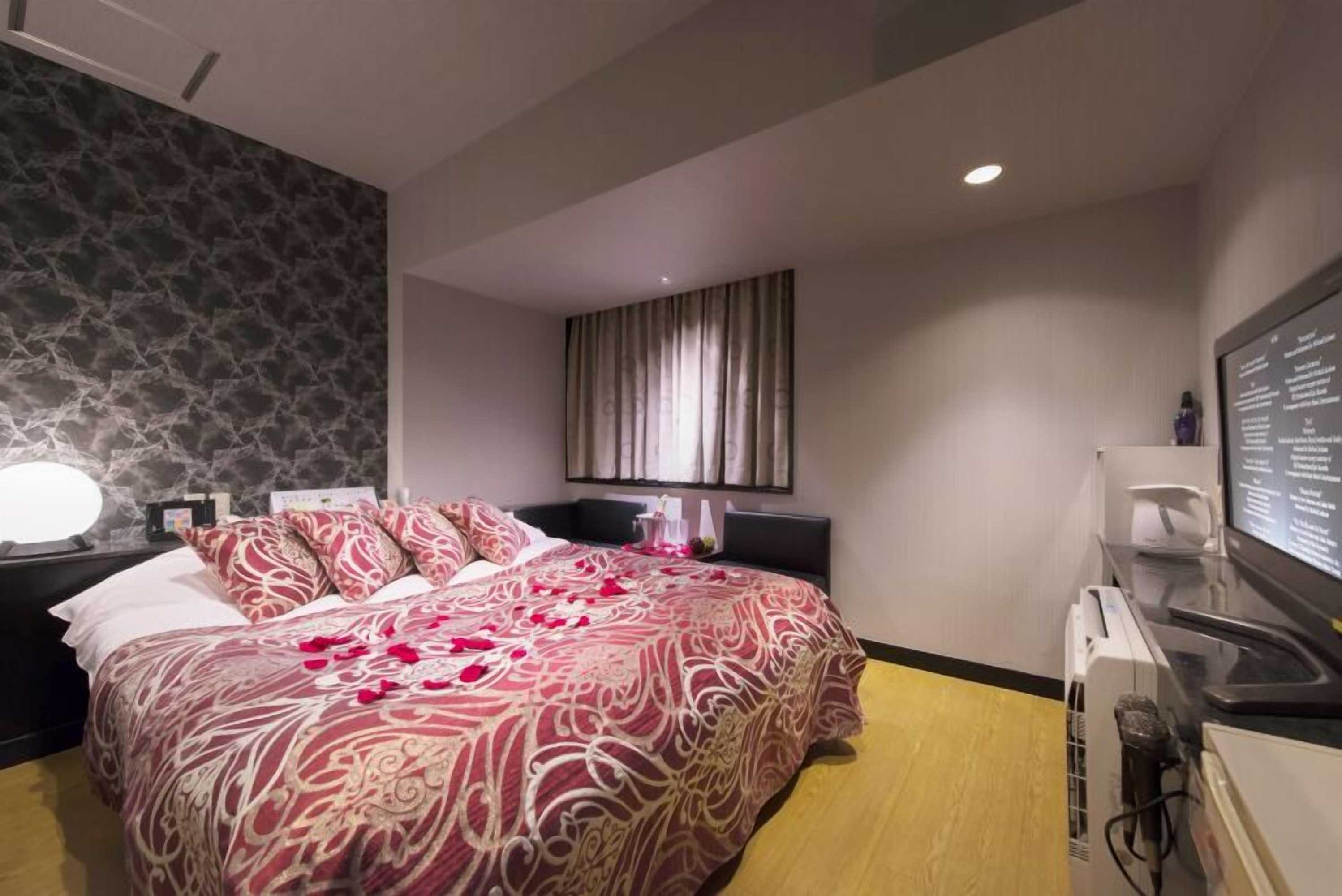 Gift card for Restay Tsurugashima - Adults Only Gift card for Restay Tsurugashima - Adults Only