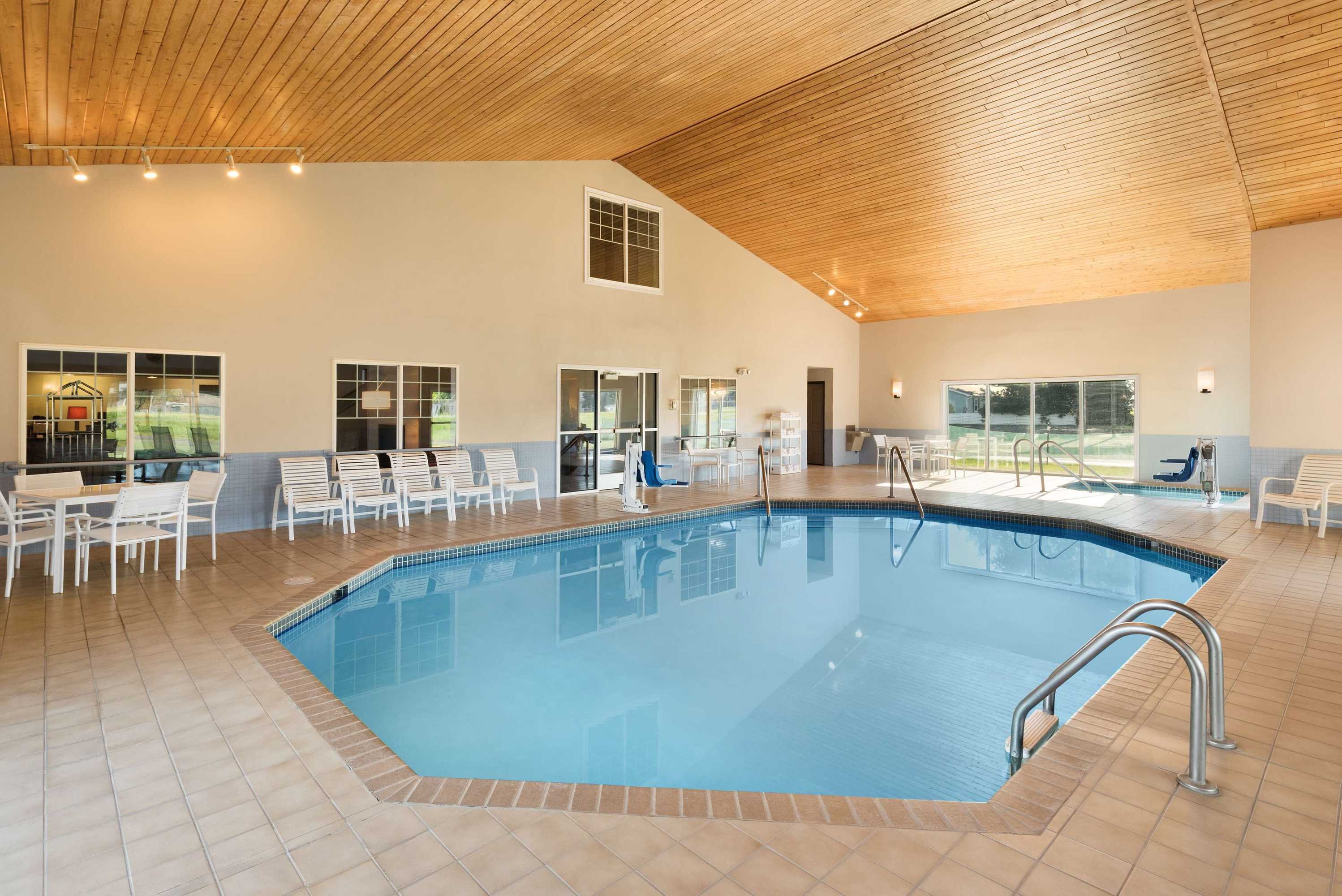 Gift card for Country Inn & Suites by Radisson, Chippewa Falls, WI Gift card for Country Inn & Suites by Radisson, Chippewa Falls, WI