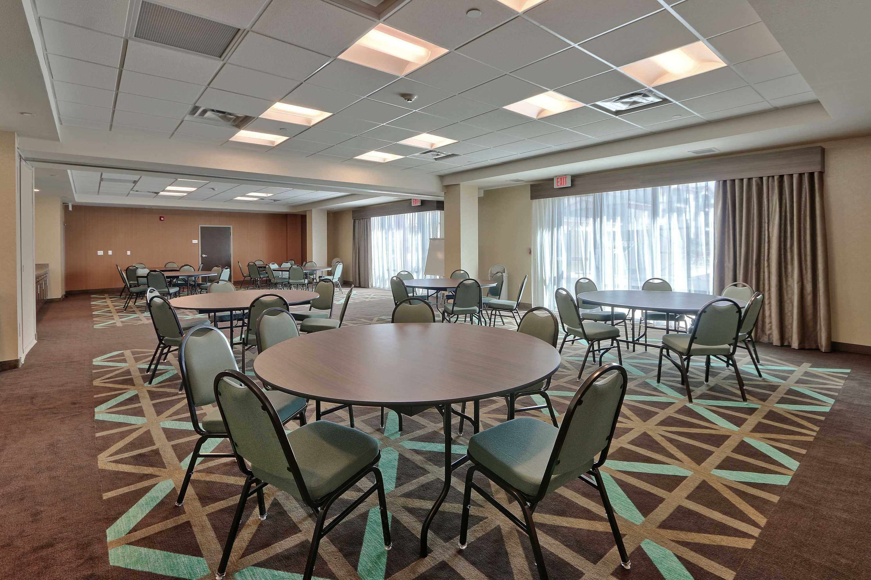 Gift card for Hampton Inn & Suites Artesia Gift card for Hampton Inn & Suites Artesia