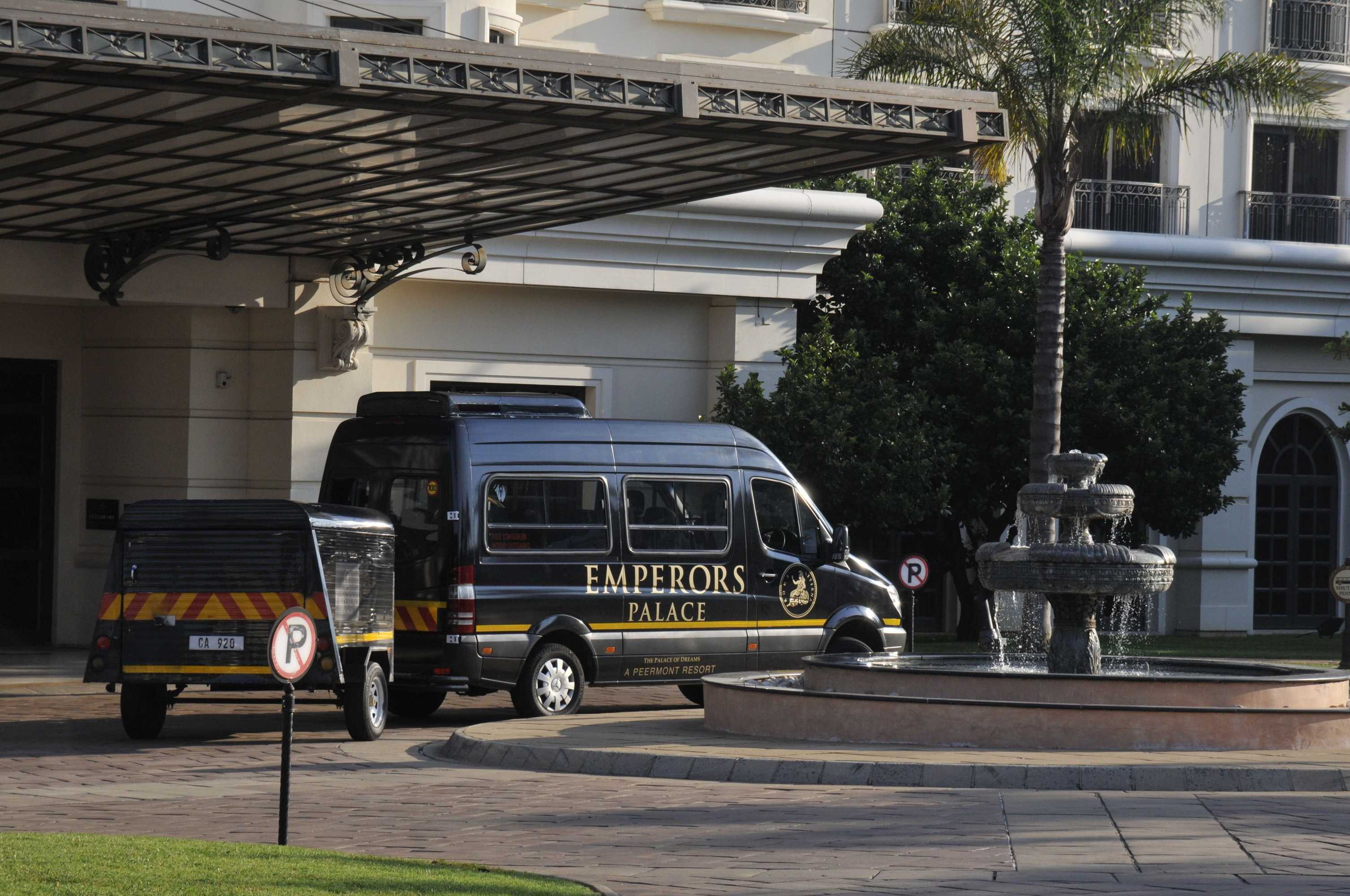 Gift card for Peermont Metcourt at Emperors Palace Gift card for Peermont Metcourt at Emperors Palace