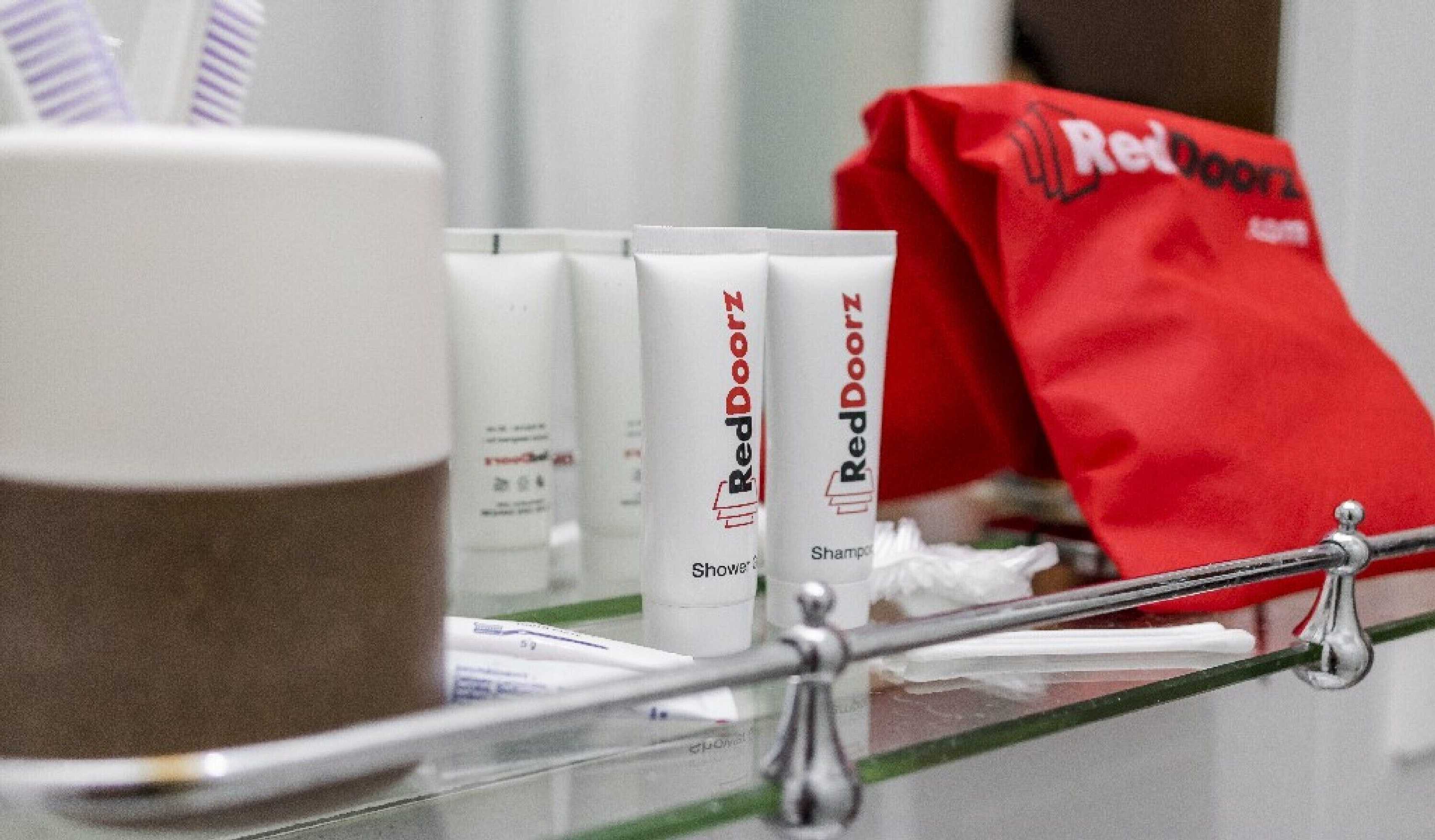 Gift card for Reddoorz Plus Near Paragon Mall Semarang