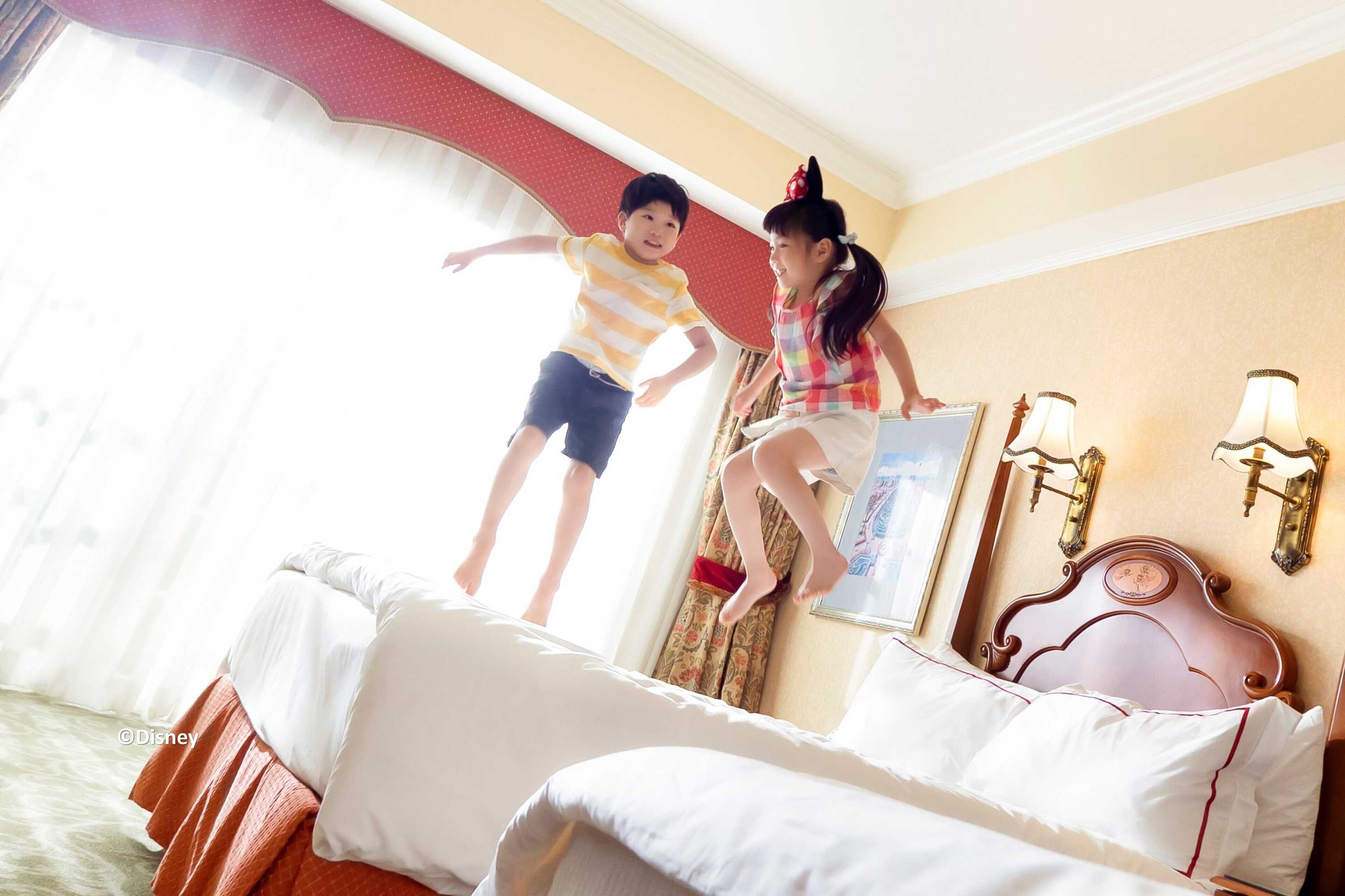 Gift card for Hong Kong Disneyland Hotel Gift card for Hong Kong Disneyland Hotel