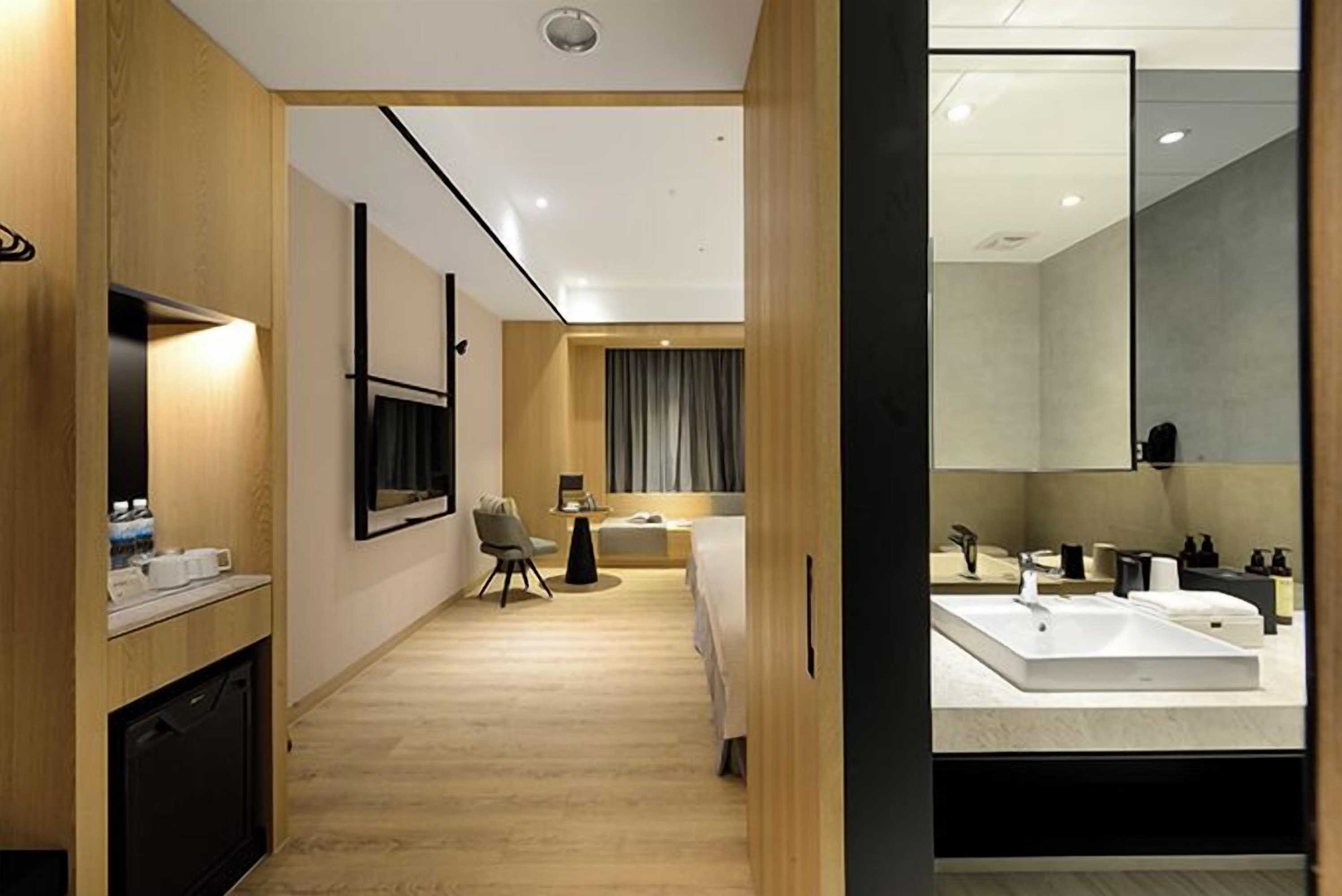 Gift card for Evergreen Palace Hotel Chiayi Gift card for Evergreen Palace Hotel Chiayi