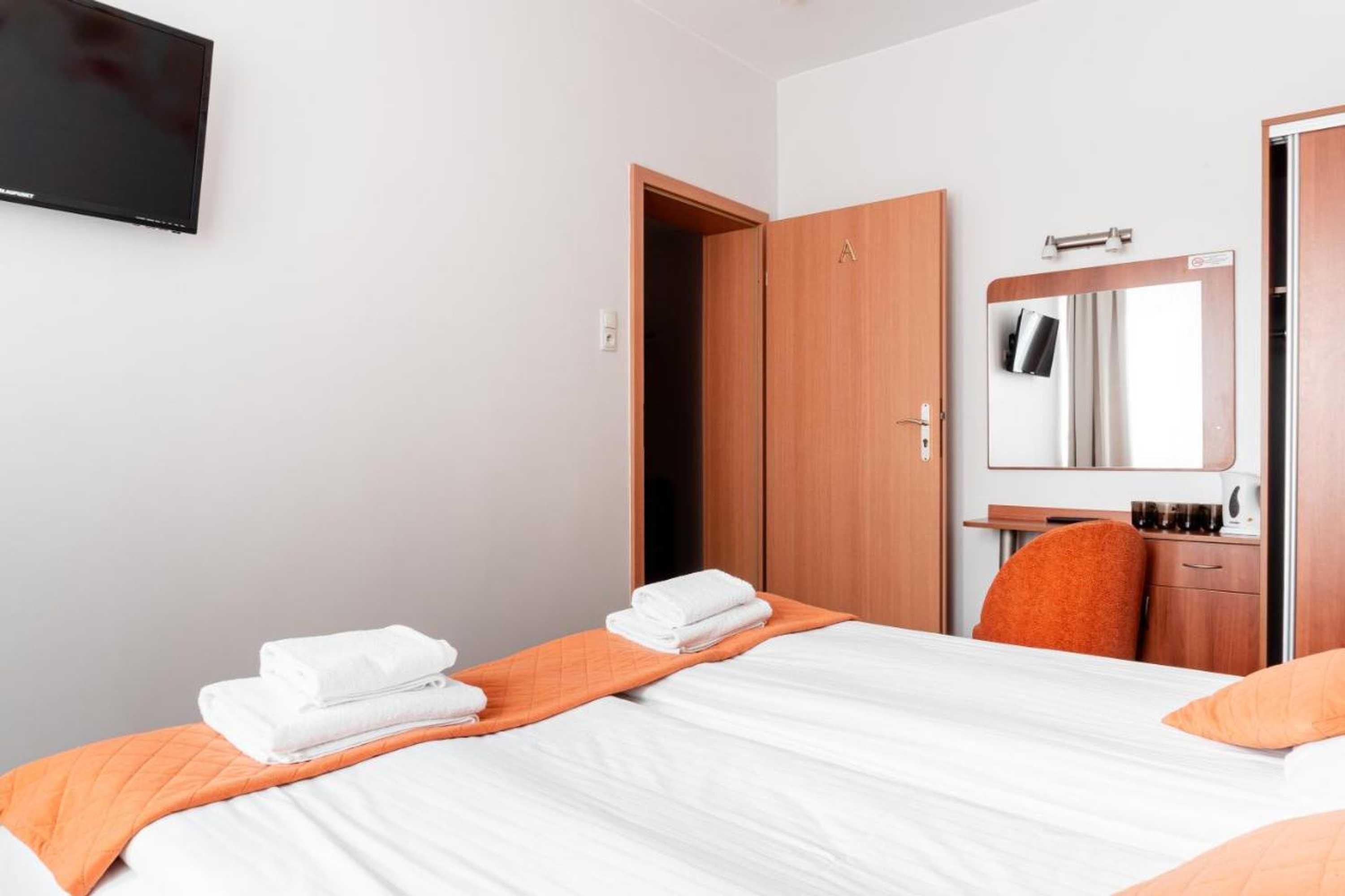 Gift card for Dom Wczasowy Zew Morza - Basen, Spa, Wyżywienie w Cenie