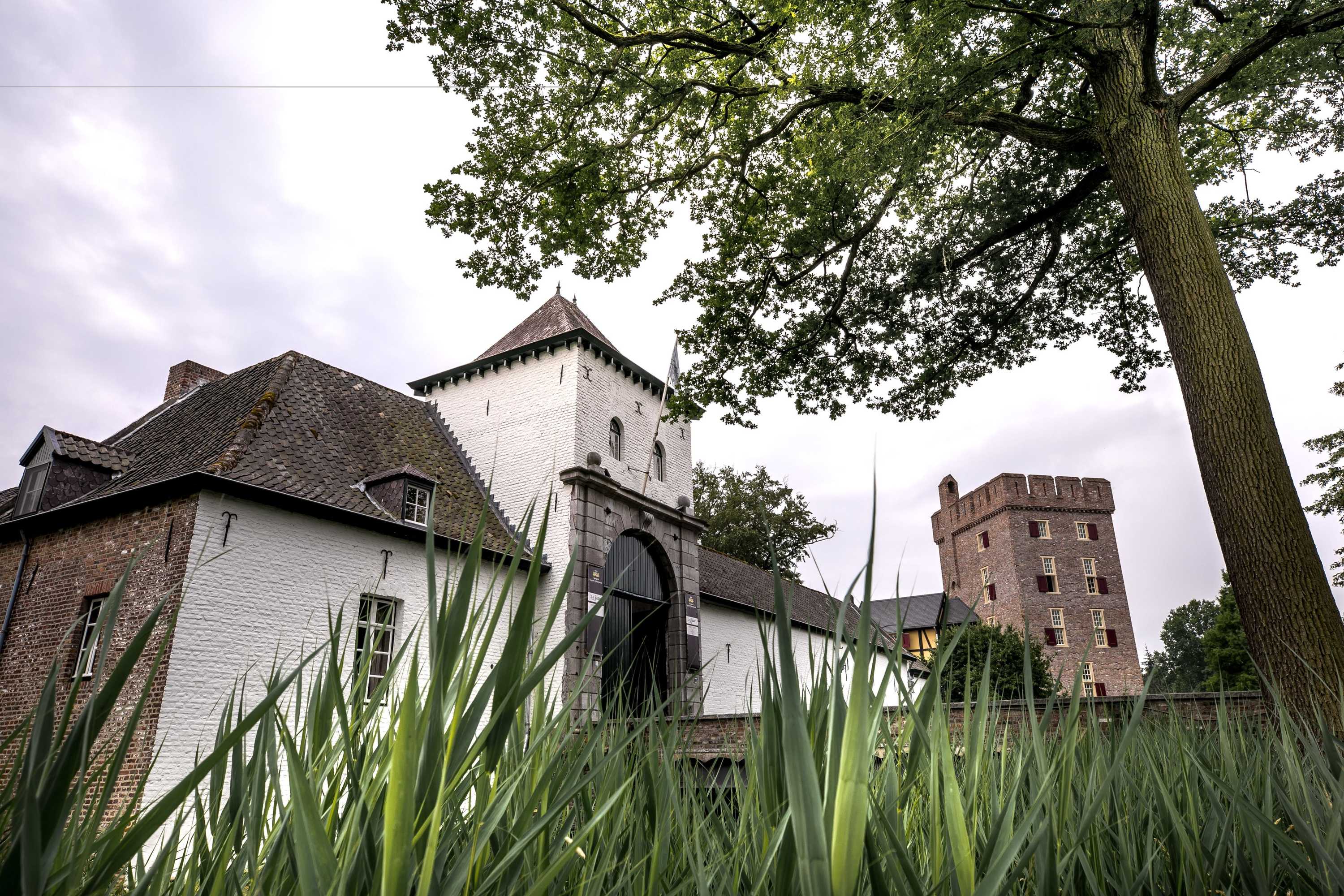 Gift card for Romantik Hotel Kasteel Daelenbroeck Gift card for Romantik Hotel Kasteel Daelenbroeck