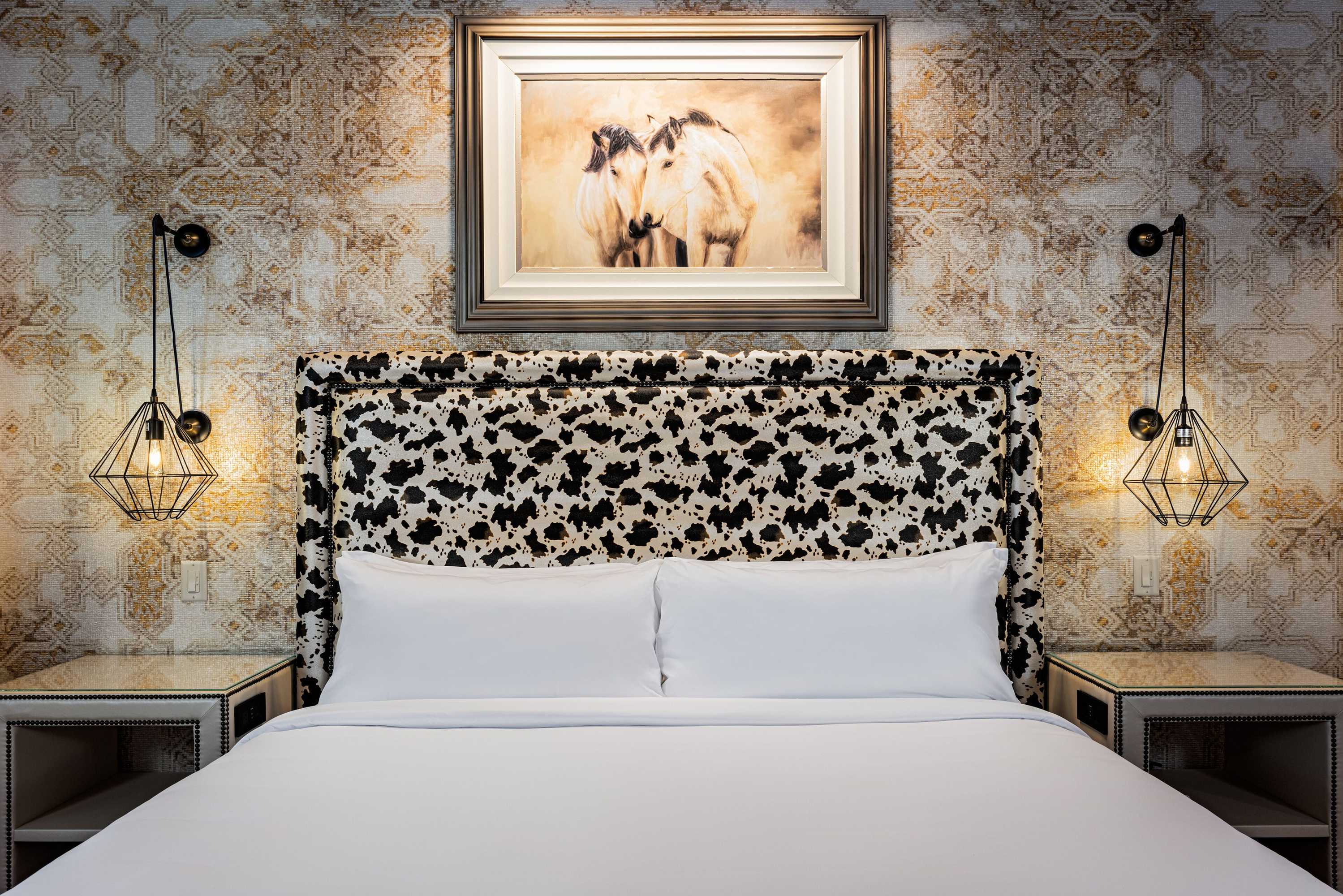 Gift card for Brownwood Hotel & Spa Gift card for Brownwood Hotel & Spa
