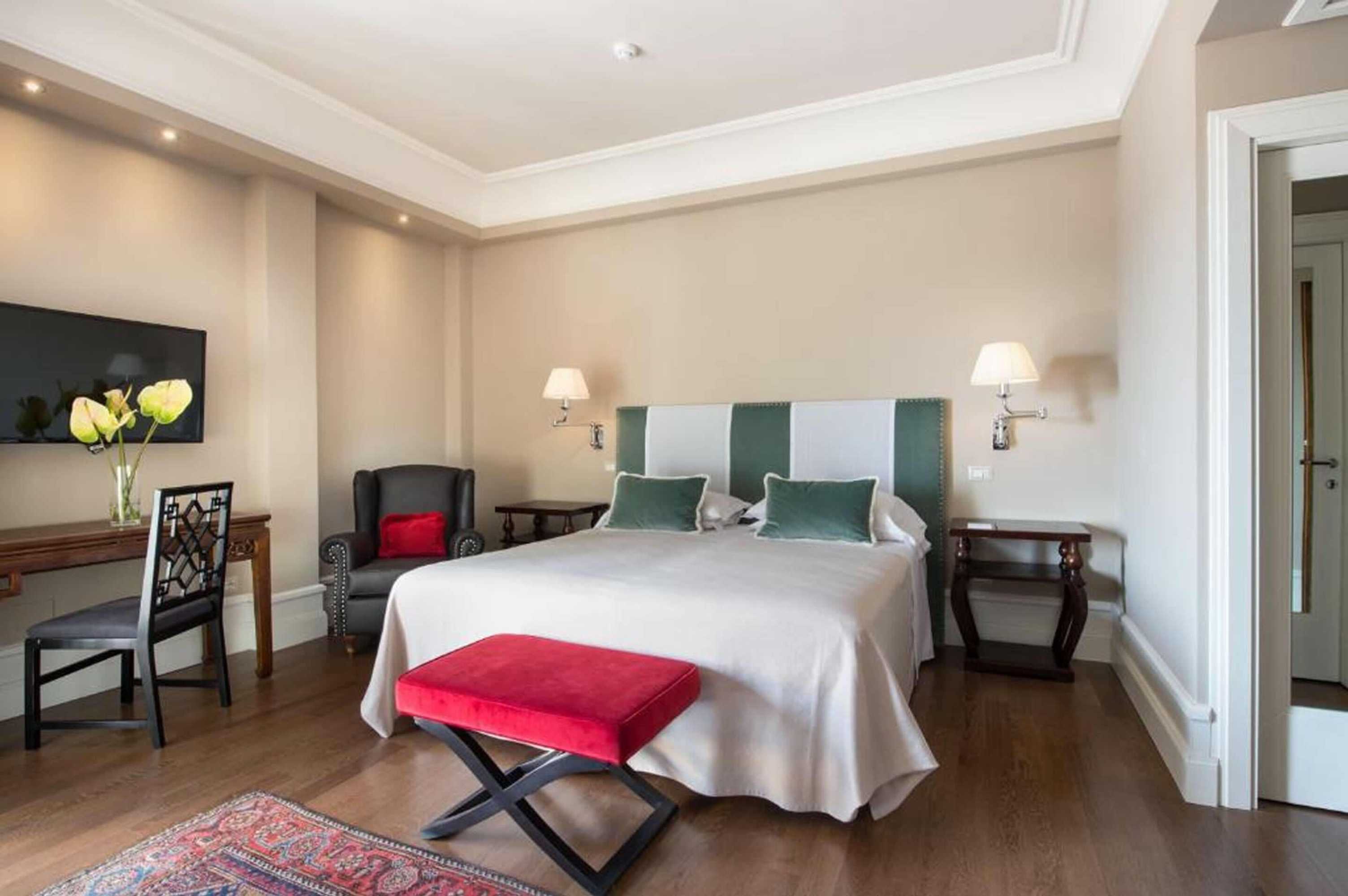Gift card for Grand Hotel Francia & Quirinale Gift card for Grand Hotel Francia & Quirinale