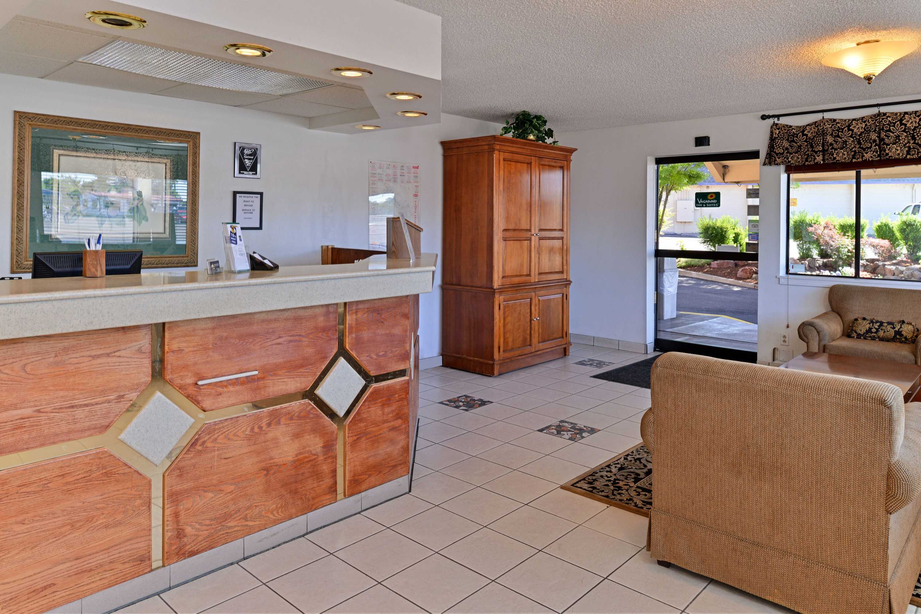 Gift card for Quality Inn Klamath Falls - Crater Lake Gateway Gift card for Quality Inn Klamath Falls - Crater Lake Gateway